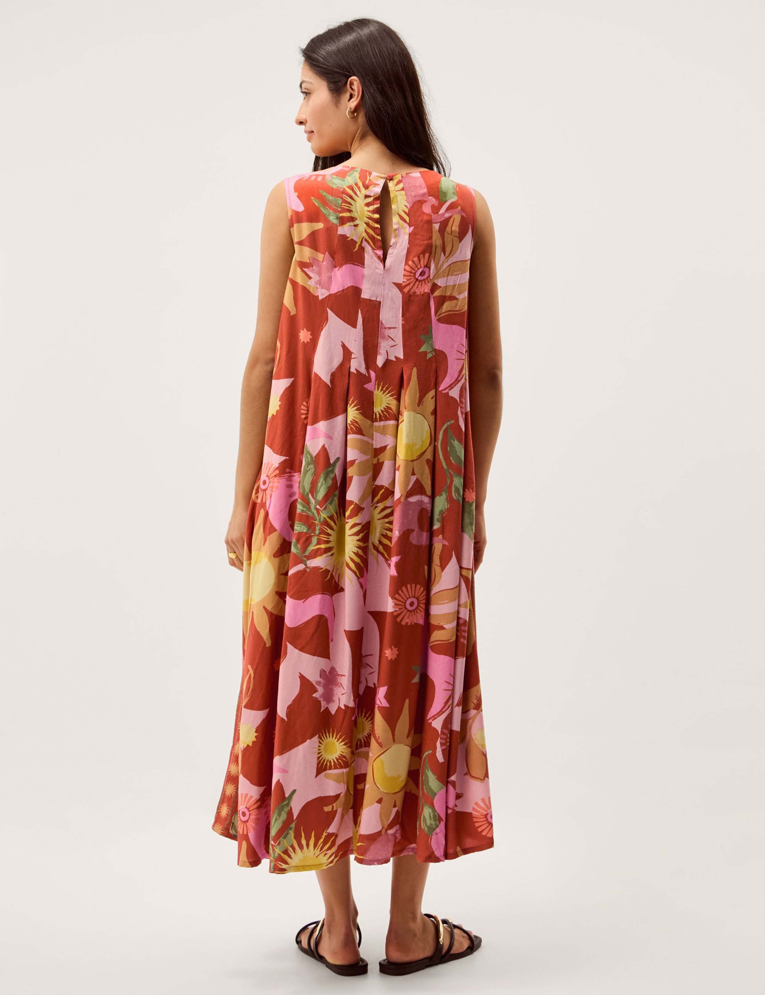 Printed Scoop Neck Midi Smock Dress 3 of 5