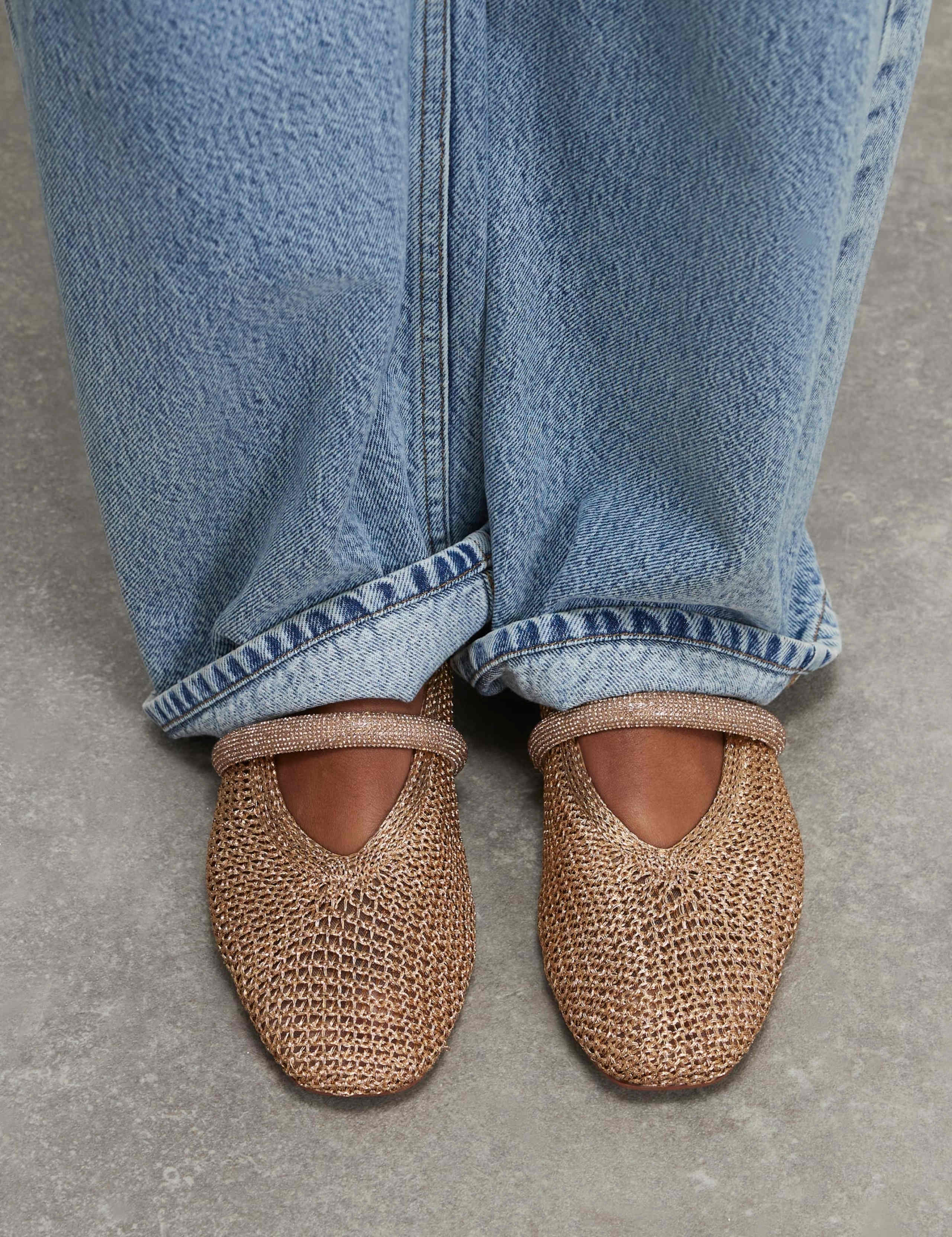Crochet Style Flat Ballet Pumps 1 of 4
