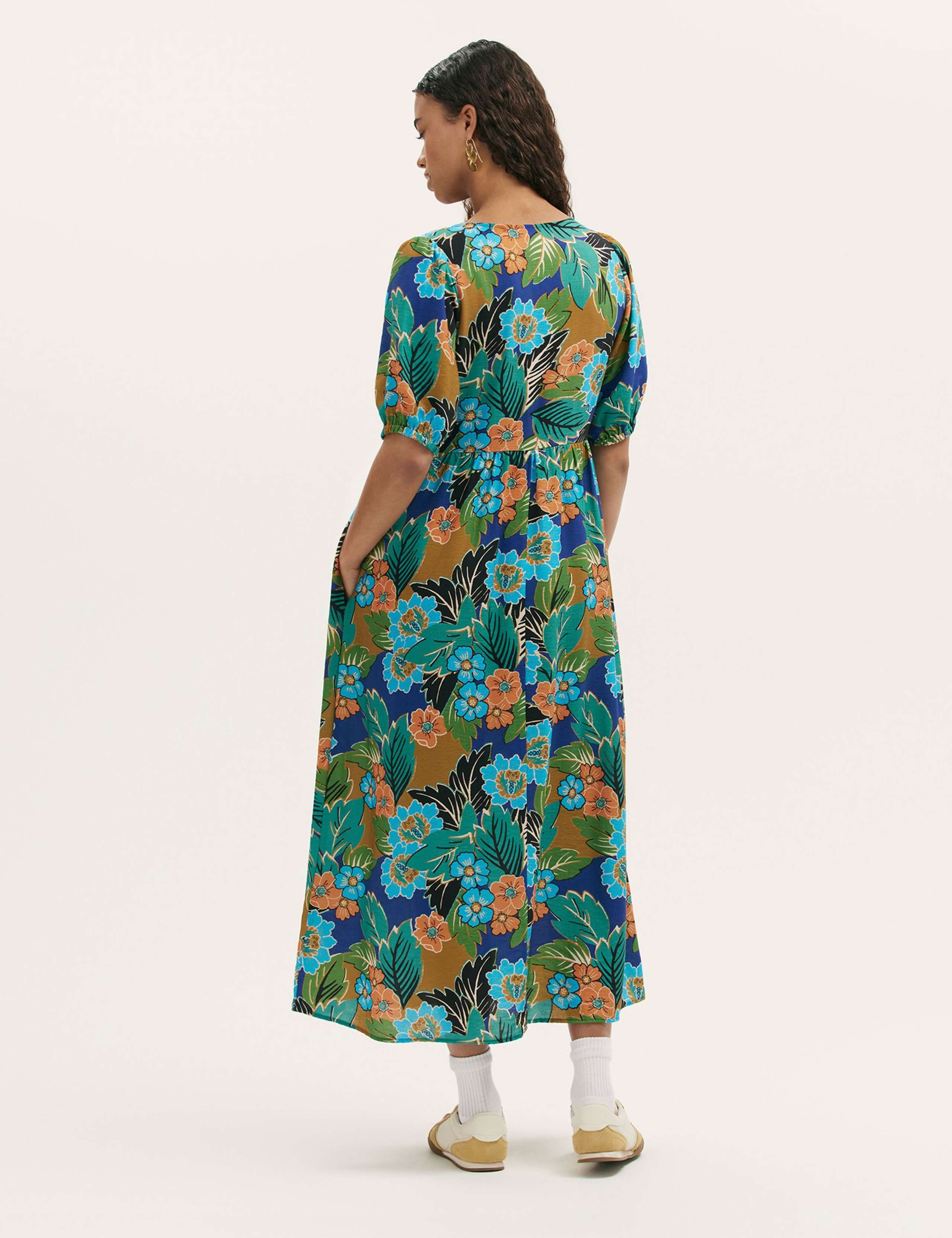 Floral V-Neck Midi Smock Dress 2 of 4