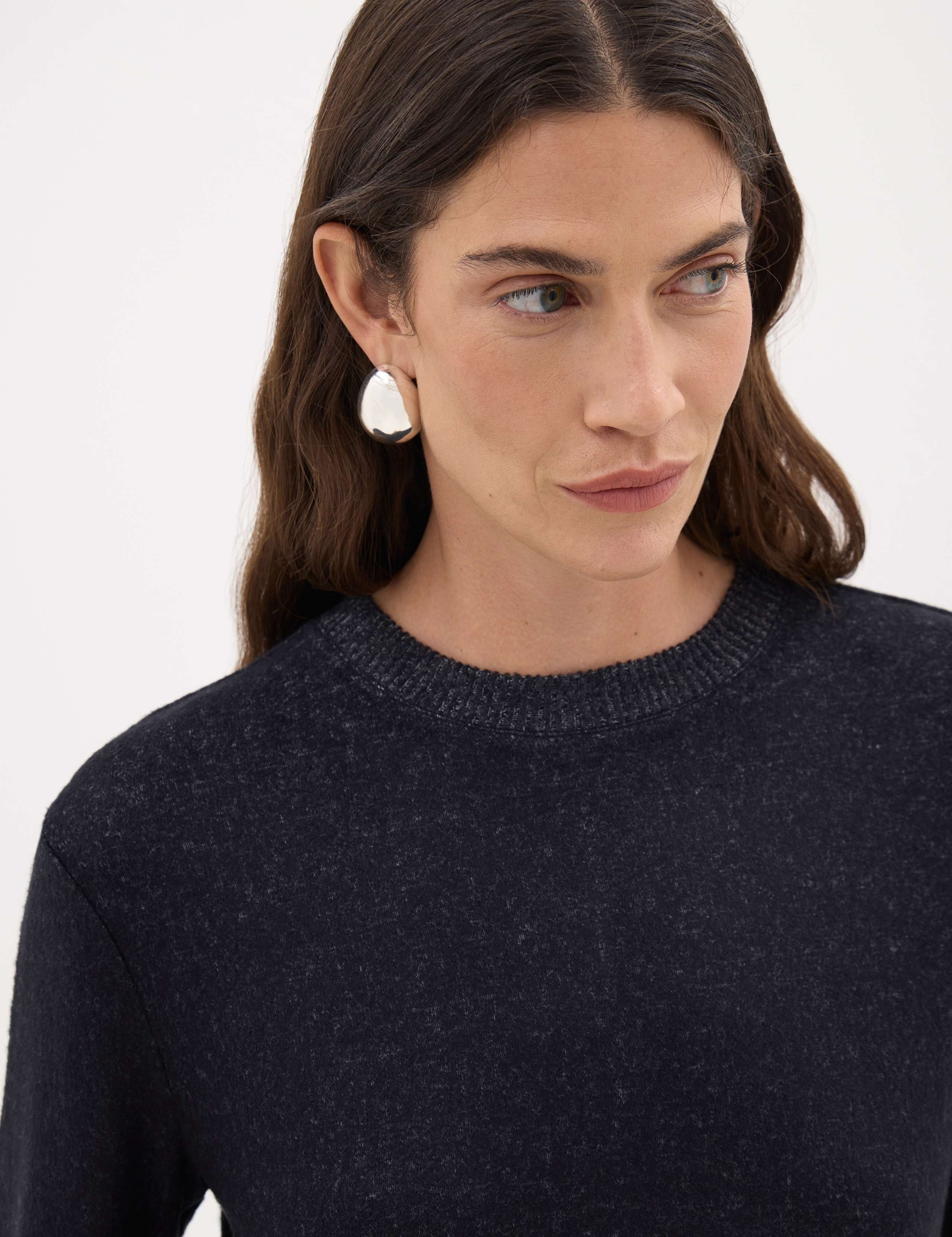 Supersoft Relaxed Fit T-Shirt and Scarf 4 of 6