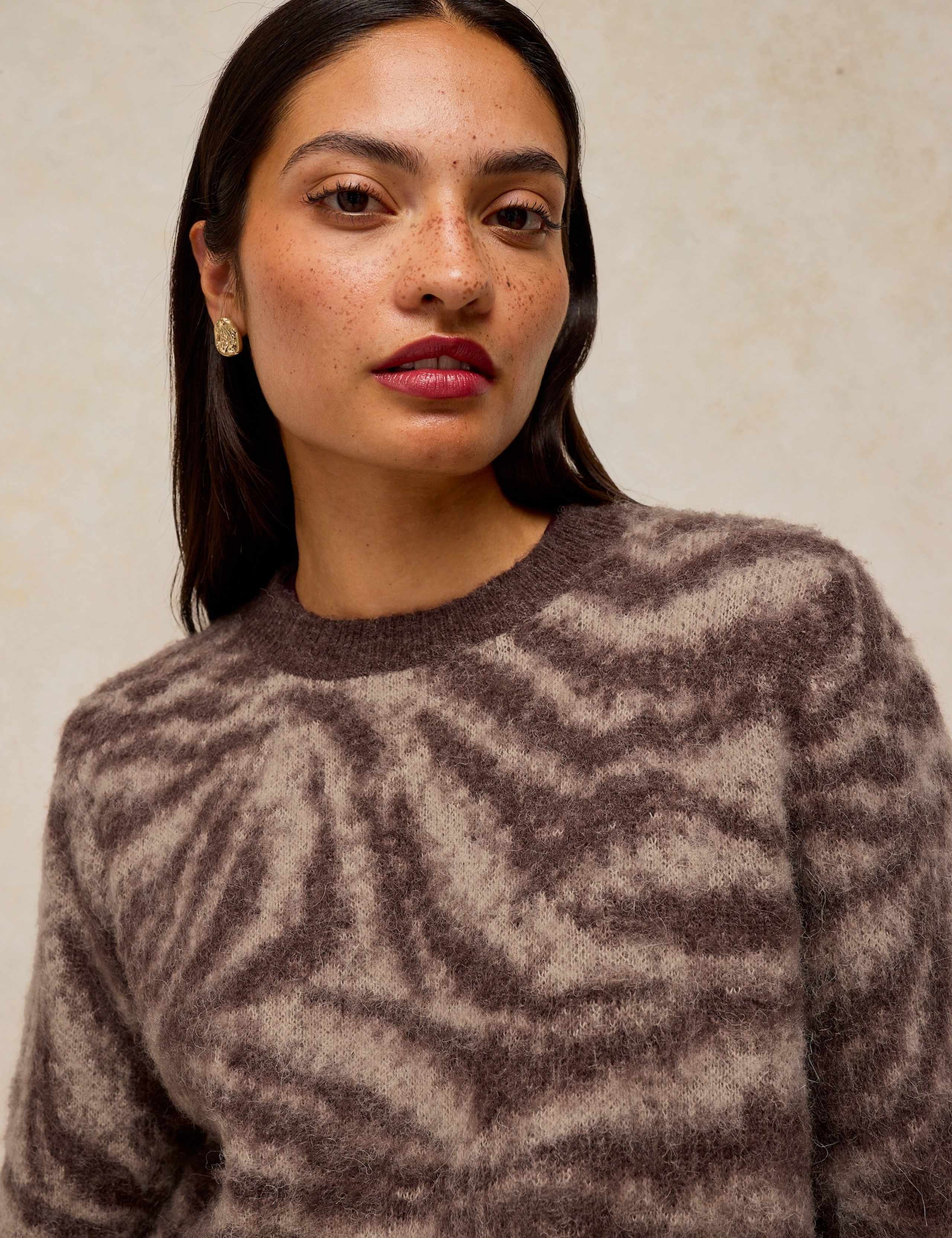 Fluffy Animal Print Jumper with Wool 5 of 6