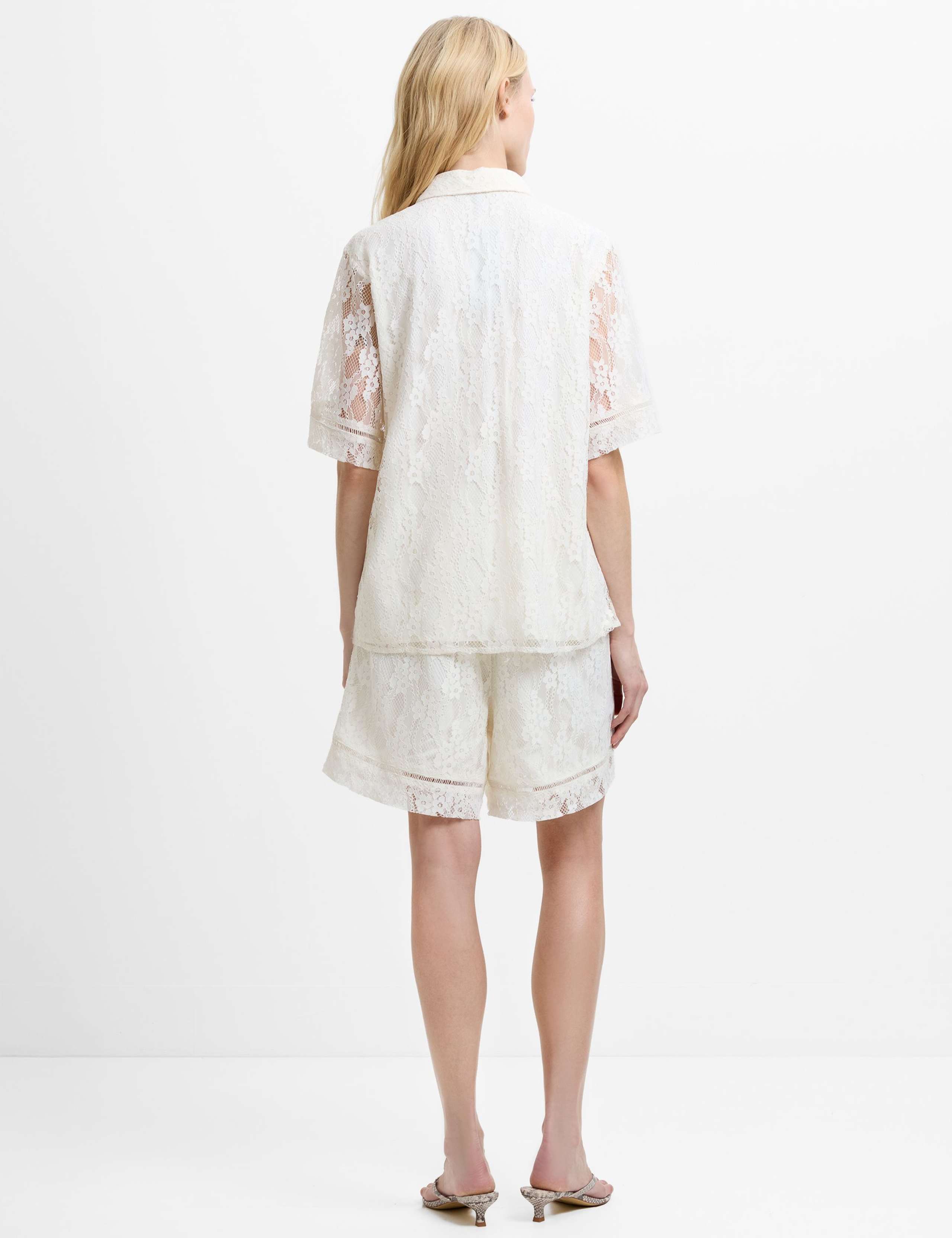 Floral Lace Collared Button Through Shirt 4 of 5