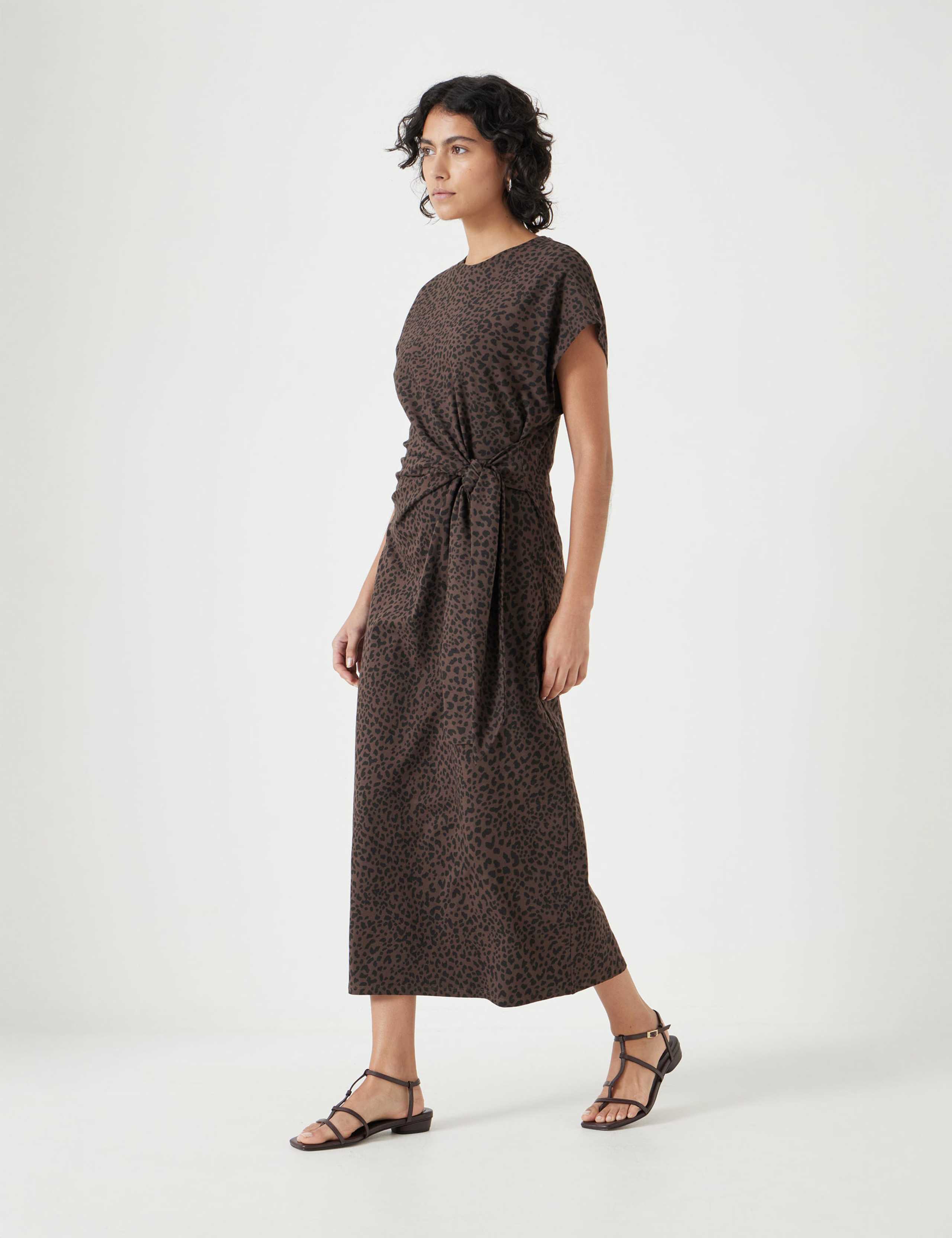 Jersey Animal Print Midi Bodycon Dress 3 of 5