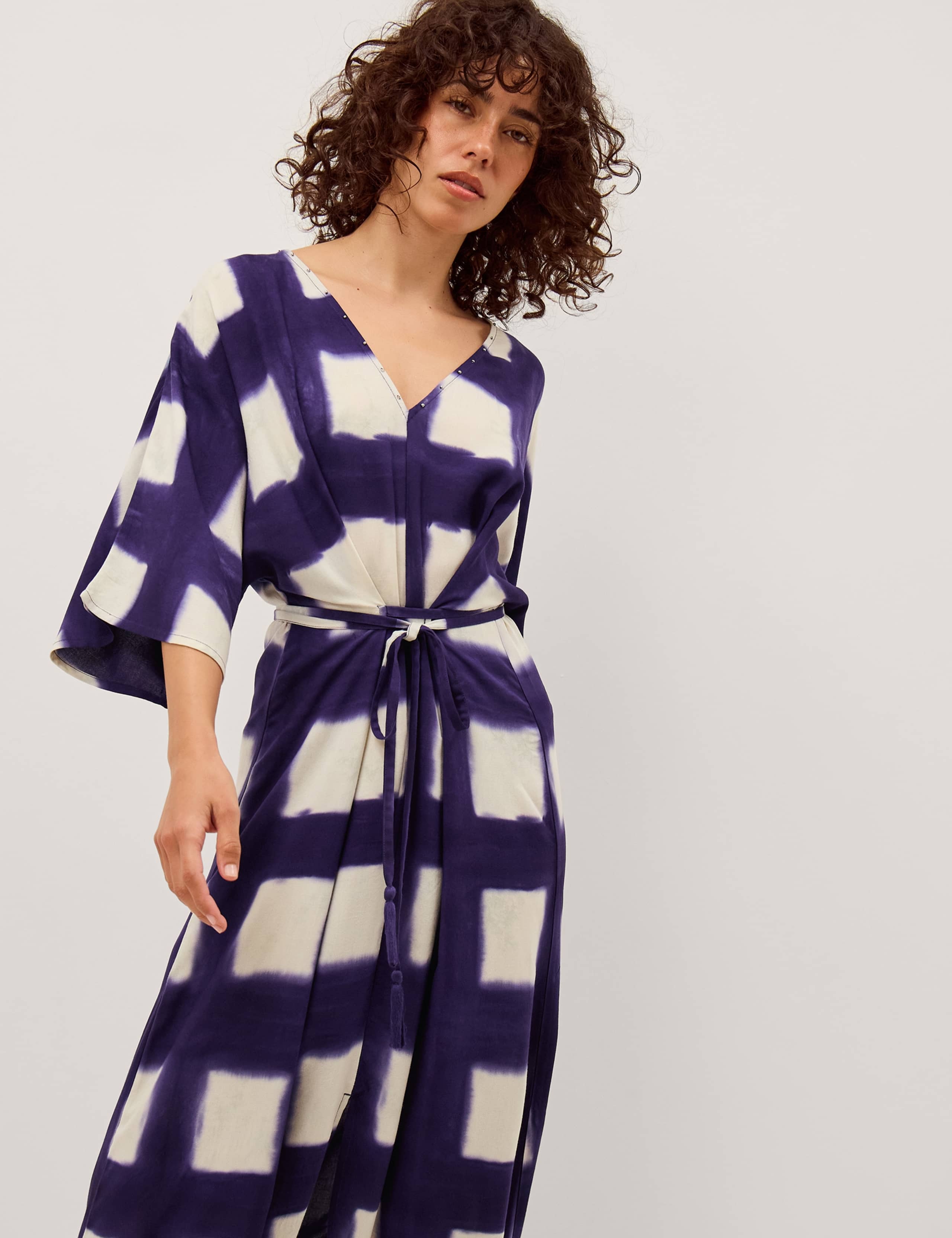Check Midaxi Kaftan Dress 2 of 5