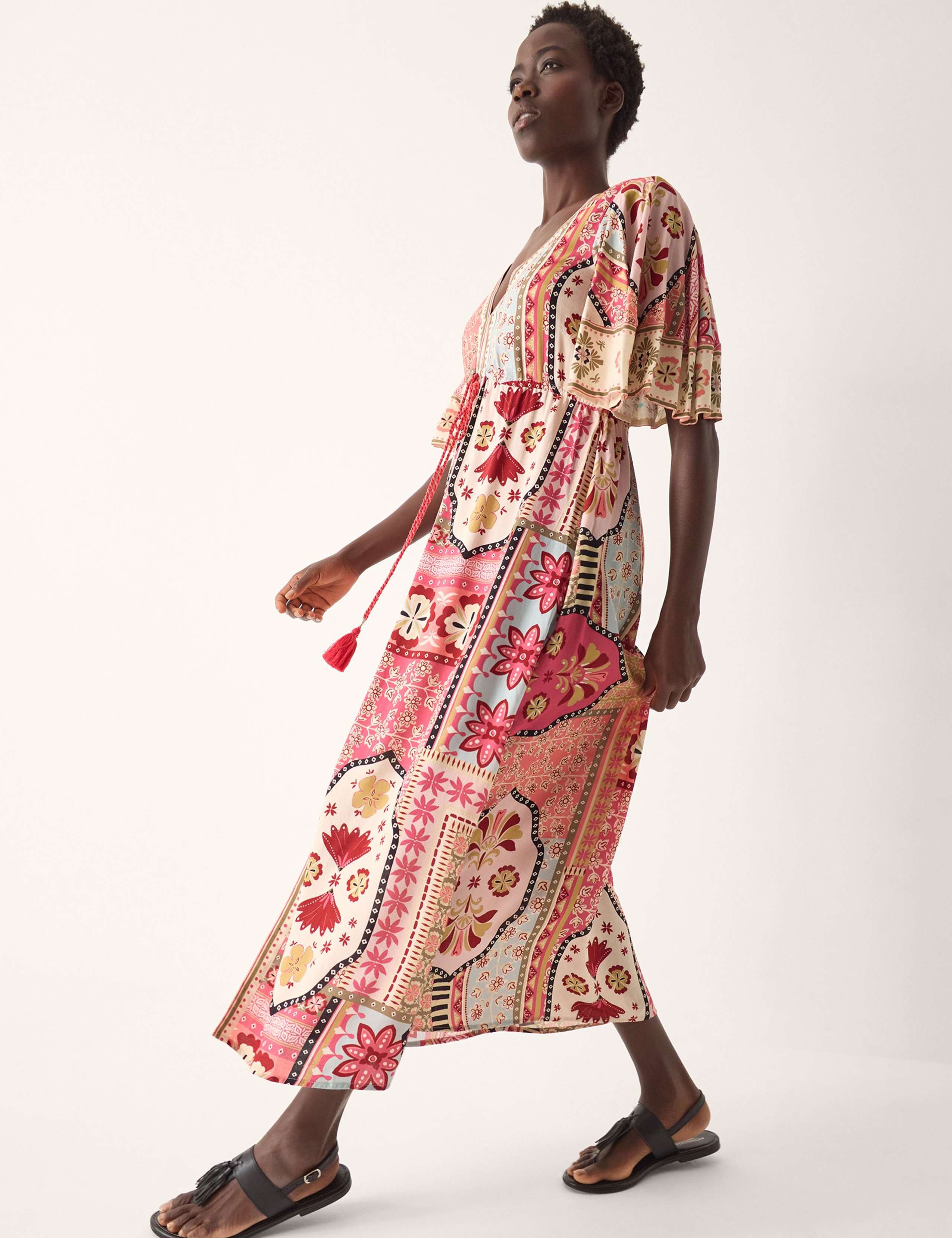 Printed V-Neck Maxi Beach Dress 3 of 5