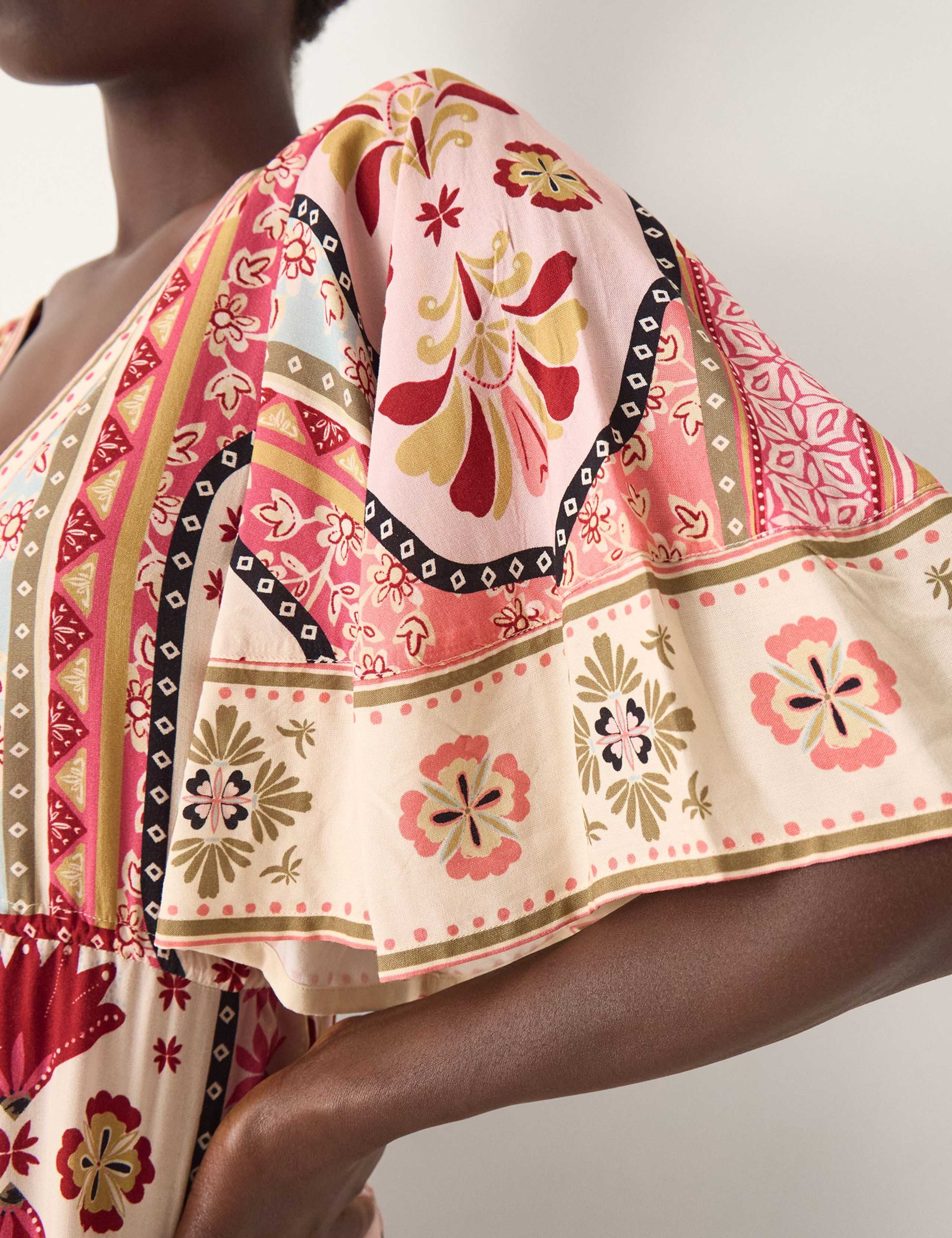 Printed V-Neck Maxi Beach Dress 5 of 5