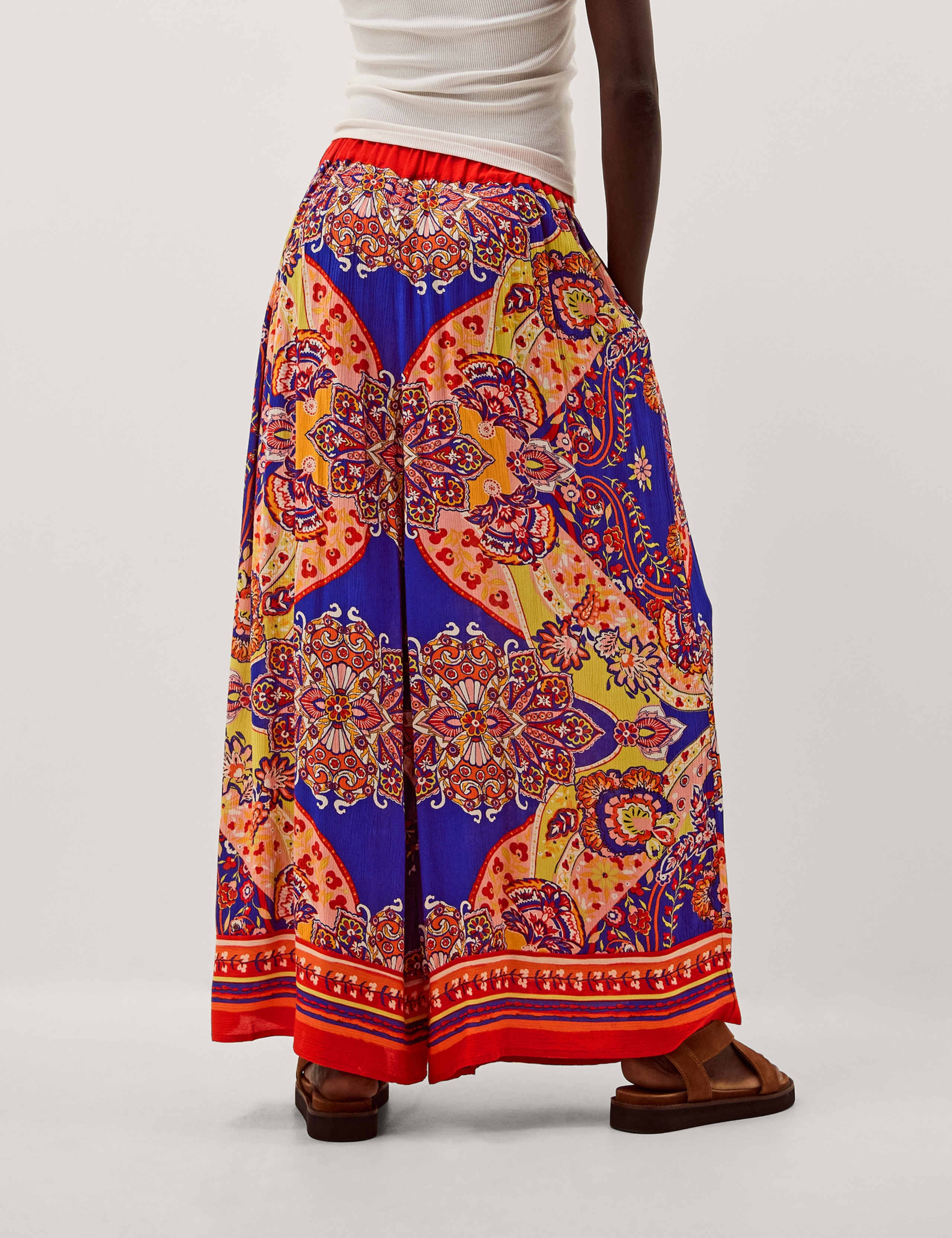 Printed Pull On Wide Leg Trousers 3 of 6
