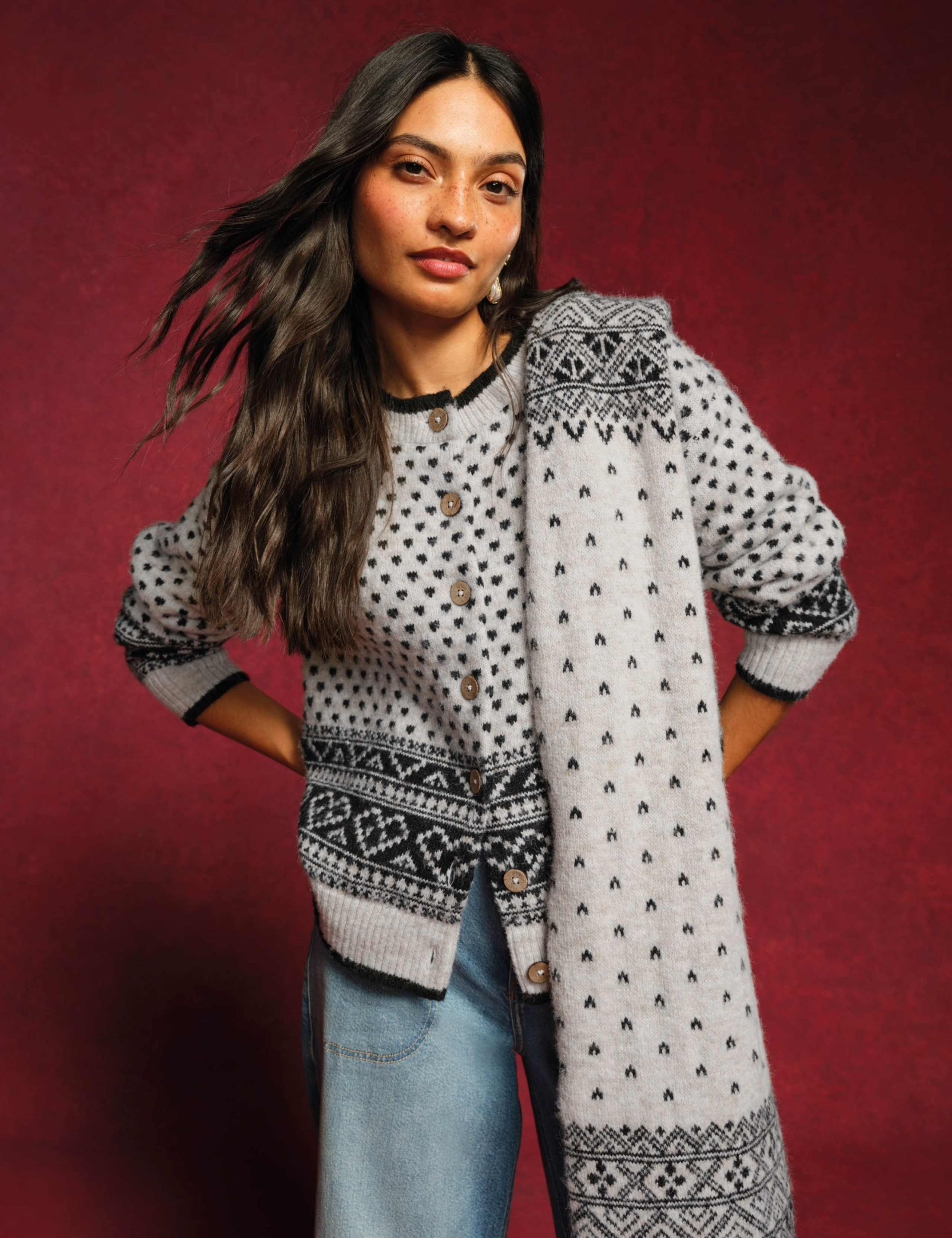 Textured Crew Neck Cardigan with Wool 7 of 7