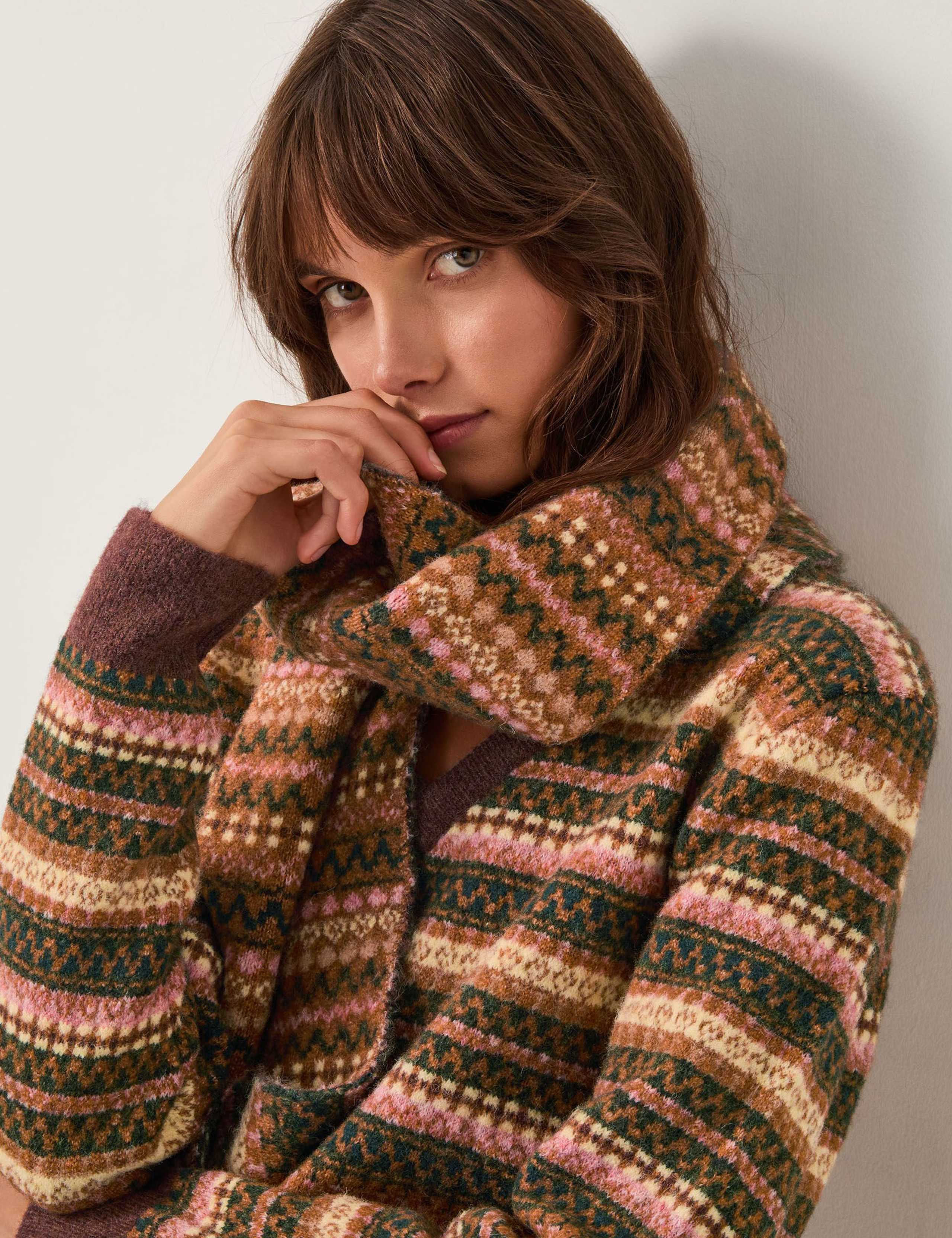 Fair Isle V-Neck Jumper & Scarf Set 2 of 4