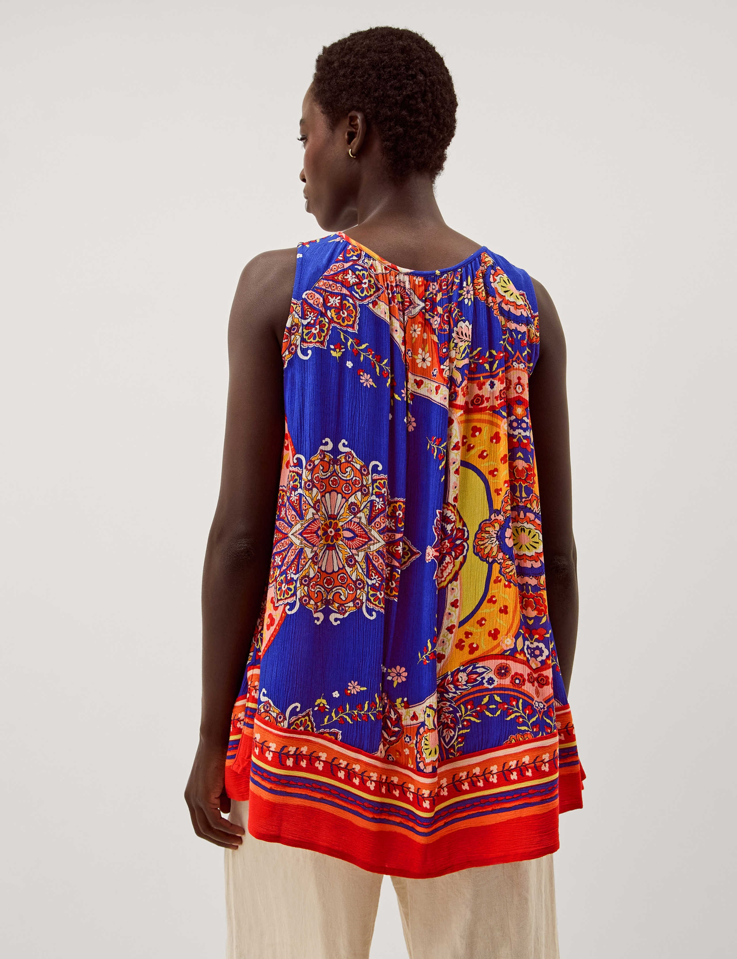 Printed Keyhole Vest Top 3 of 5