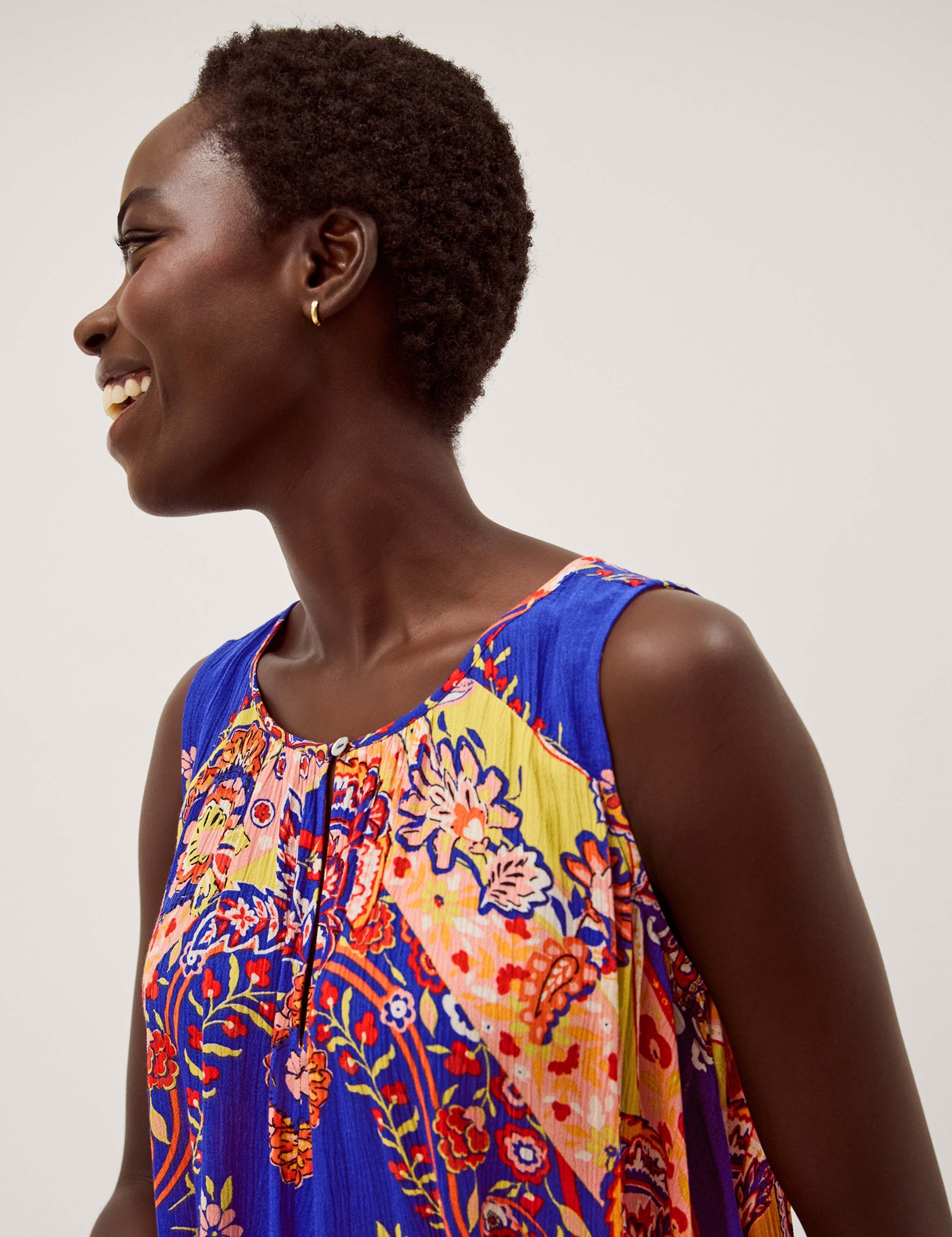 Printed Keyhole Vest Top 5 of 5