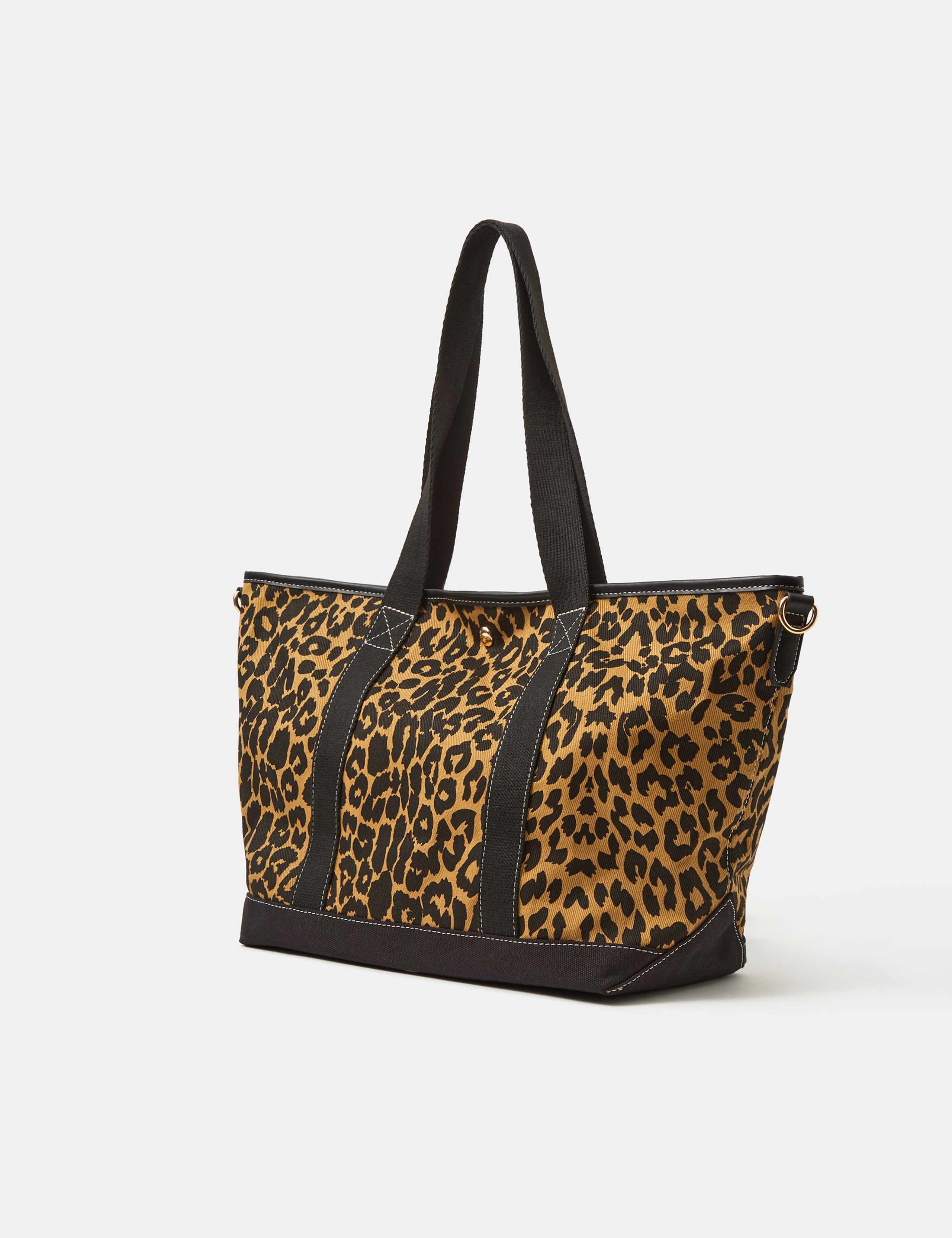 Canvas Leopard Print Shoulder Bag 2 of 4