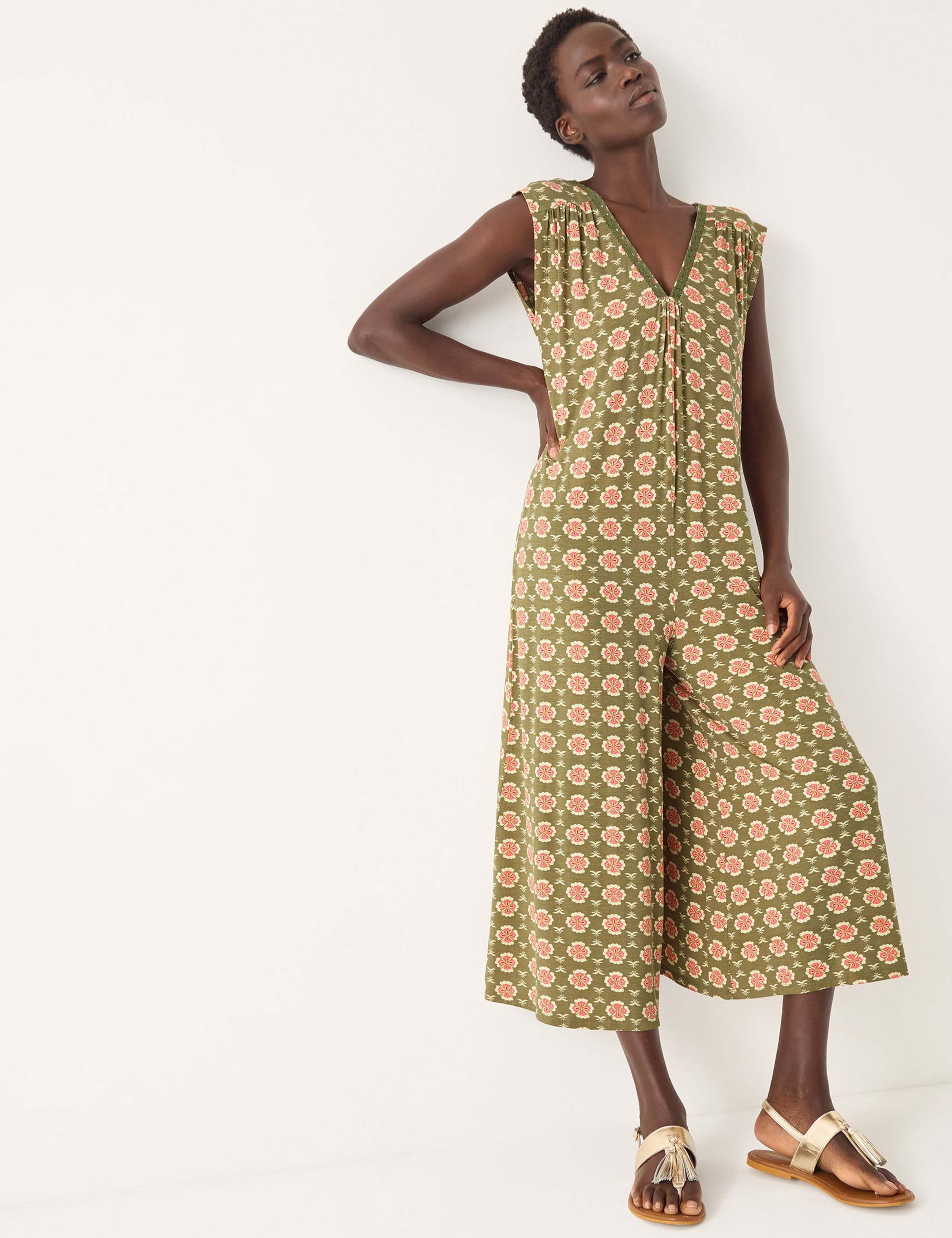 Floral Print Sleeveless Wide Leg Jumpsuit 2 of 4