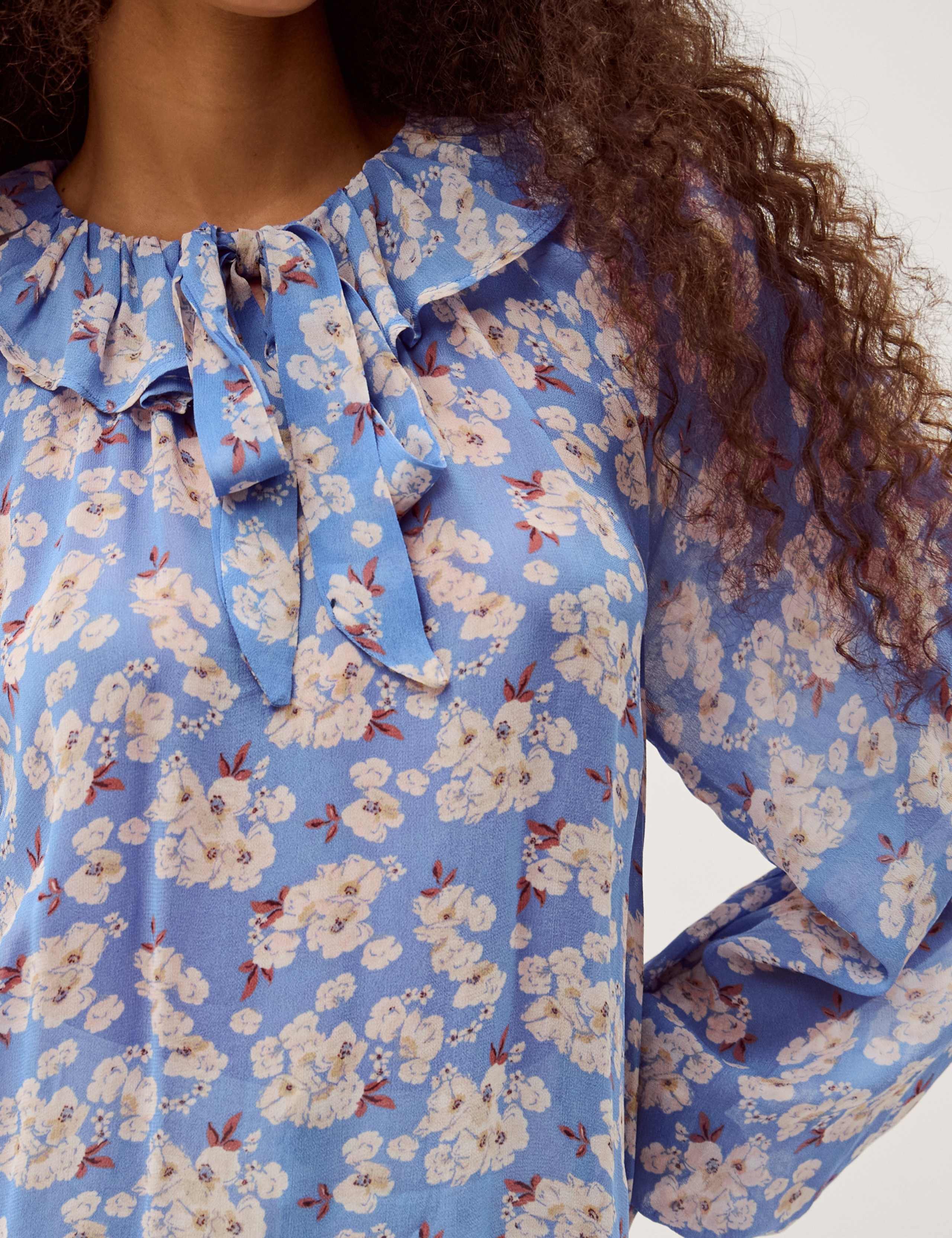 Floral Round Neck Frill Detail Blouse 4 of 6