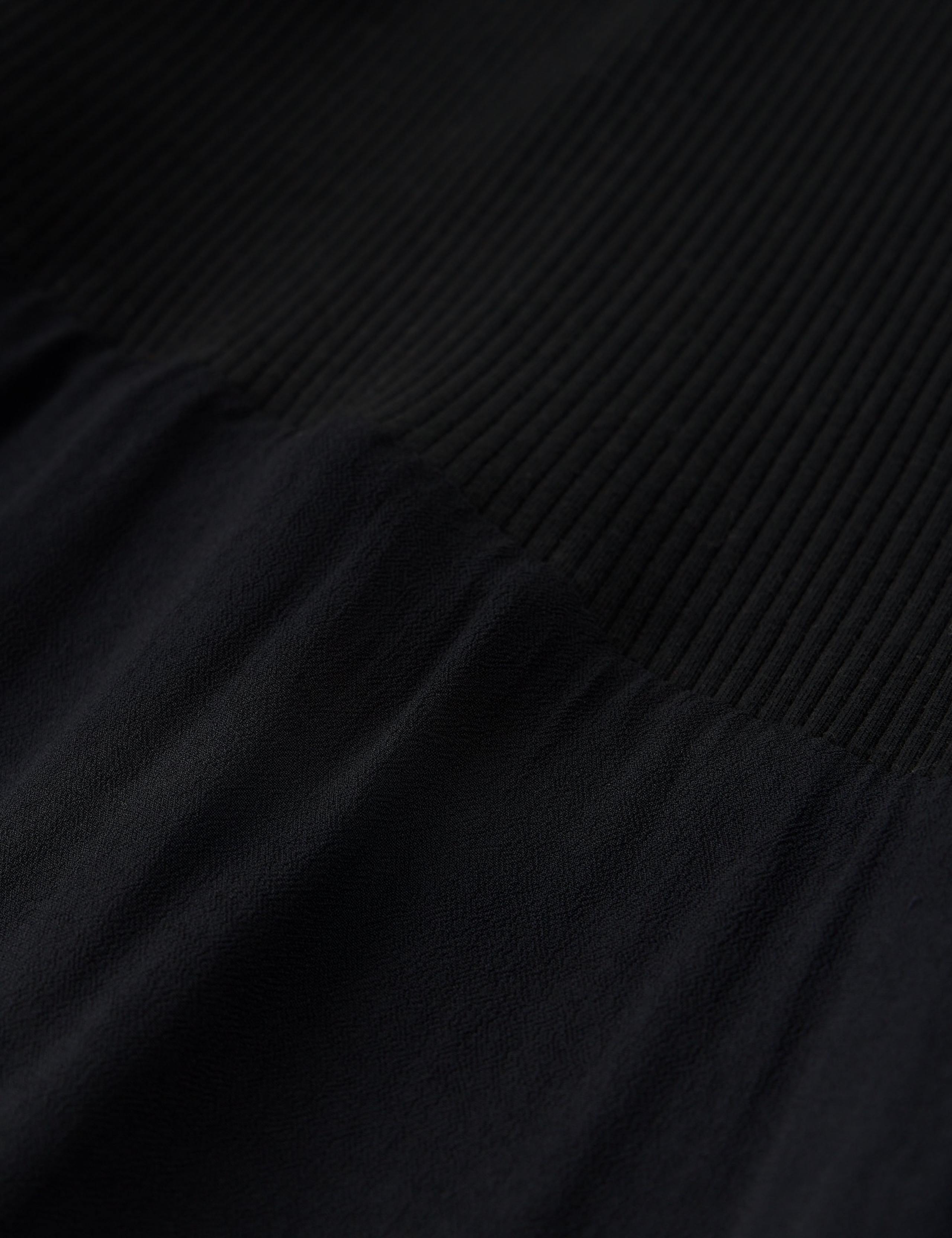 Cece Jersey Midi Dress 6 of 6