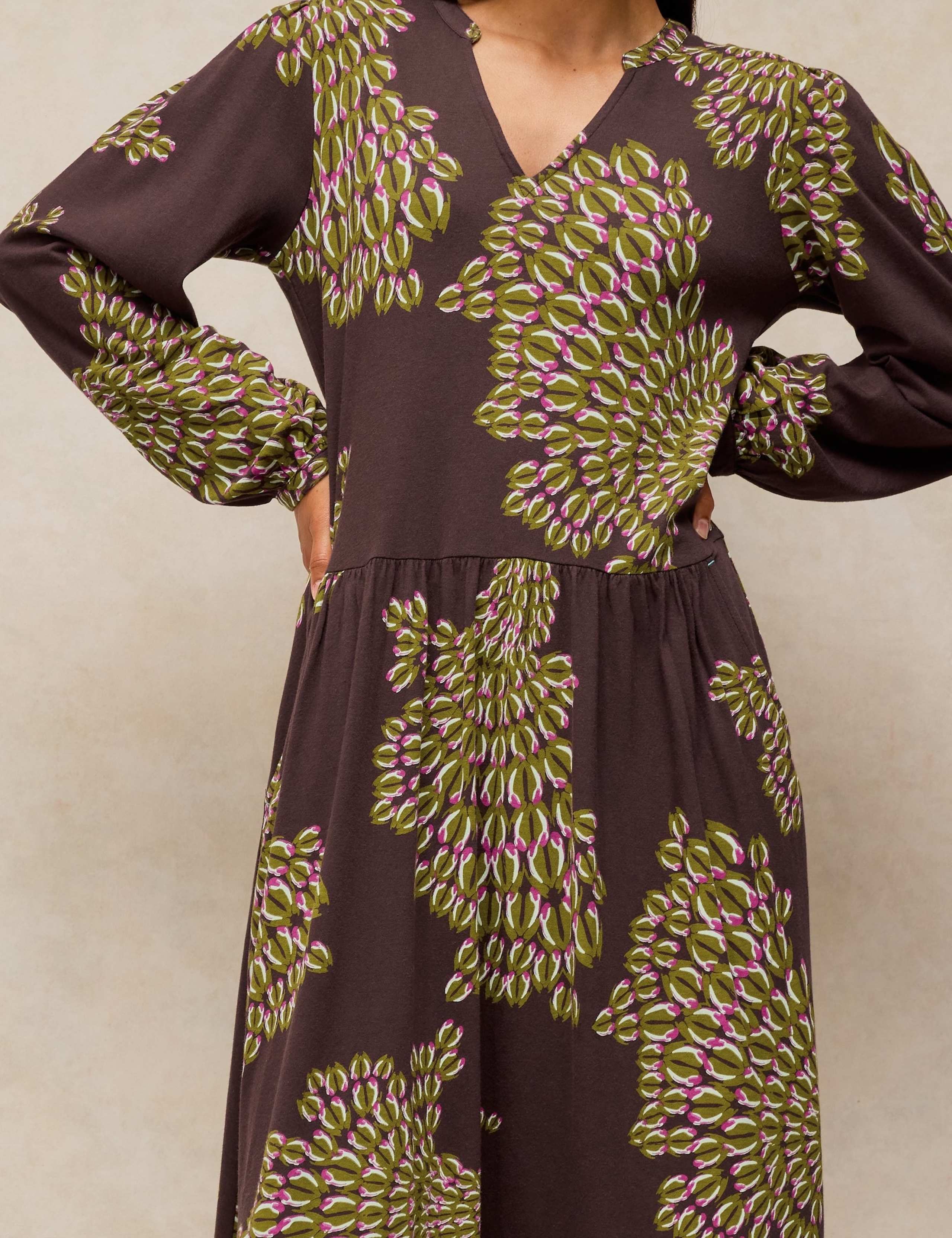Leah Jersey Notch Neck Knee Length Tea Dress 5 of 6