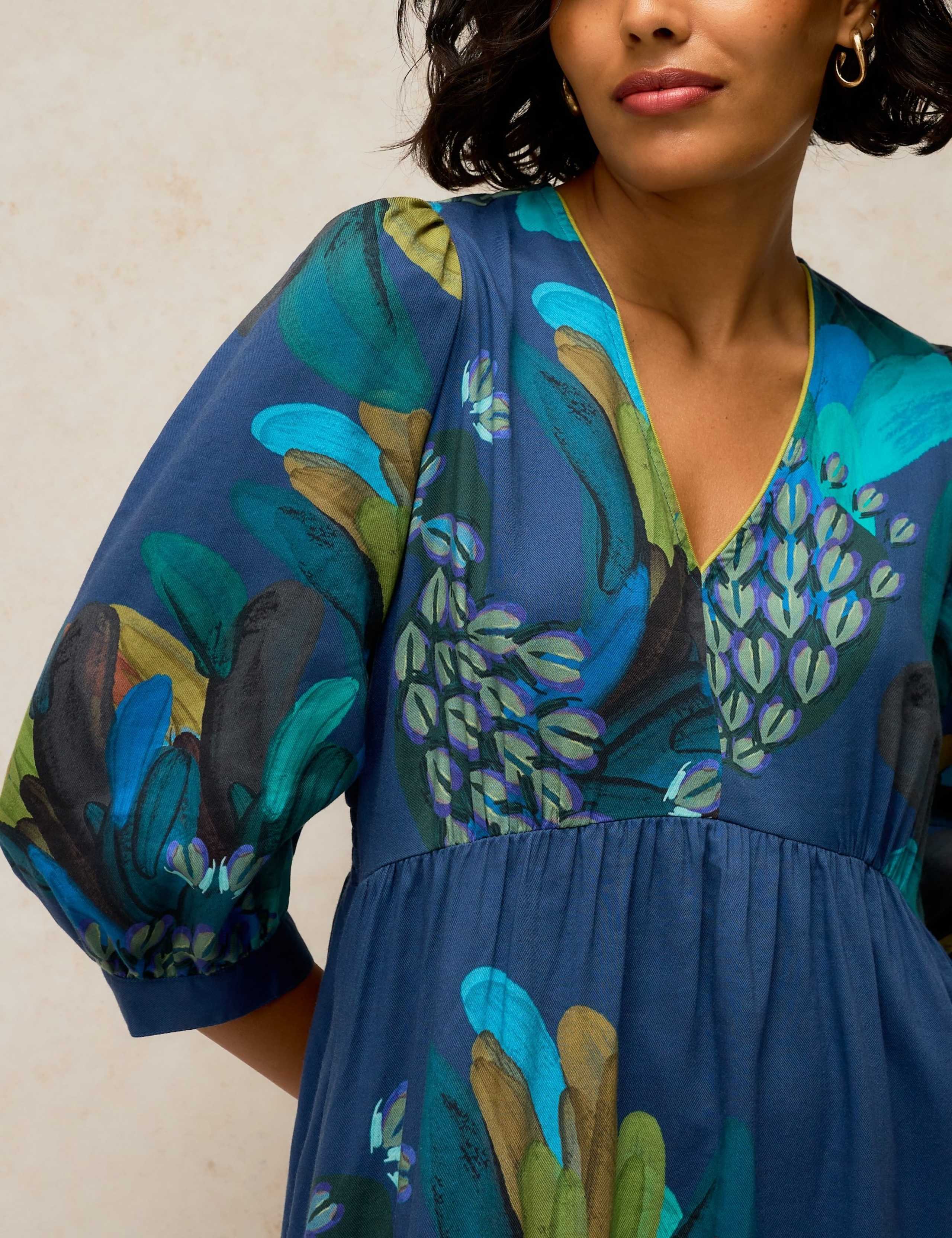 Lucy V-Neck Midi Dress 5 of 6