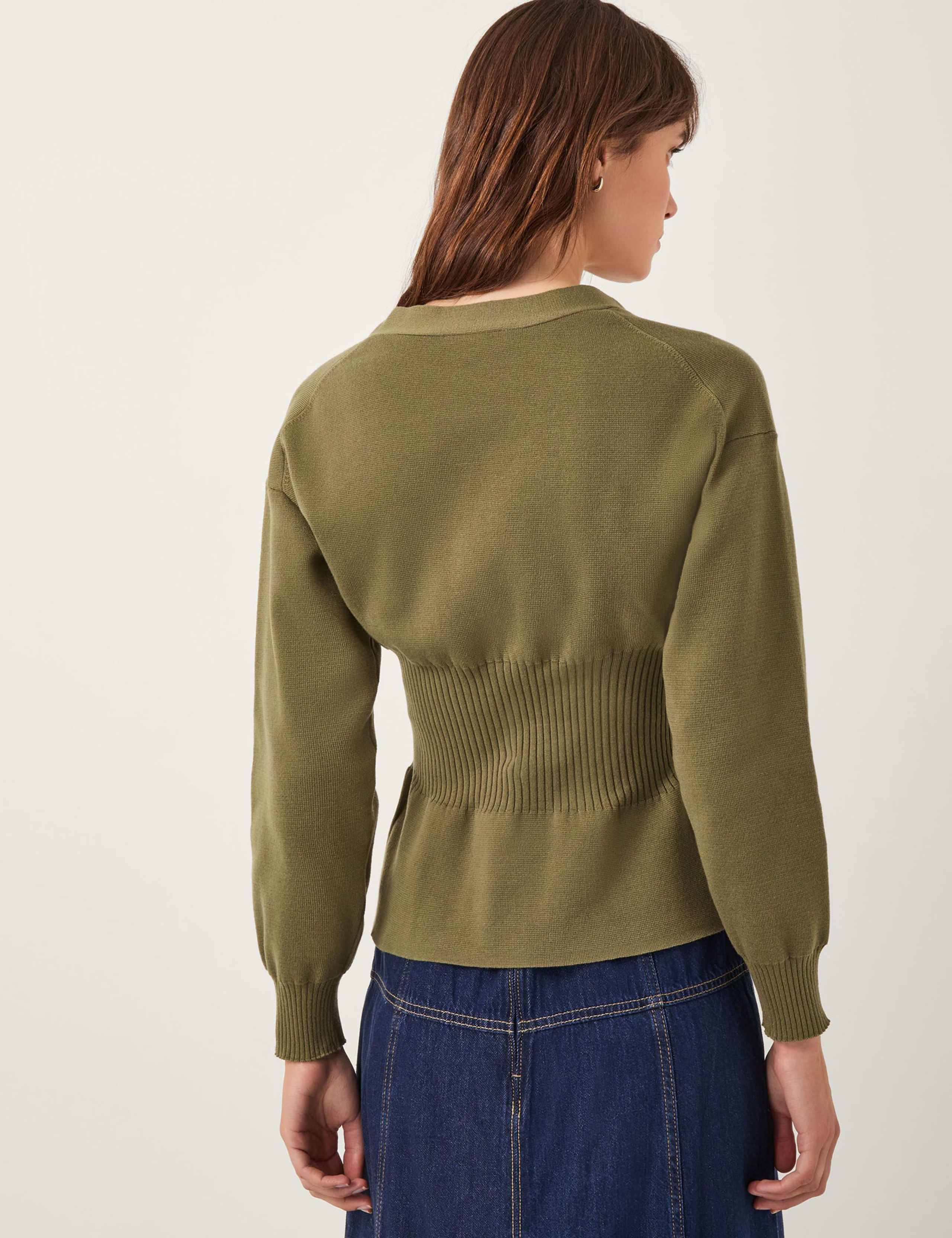 Fitted V-Neck Cinched Waist Cardigan 4 of 5