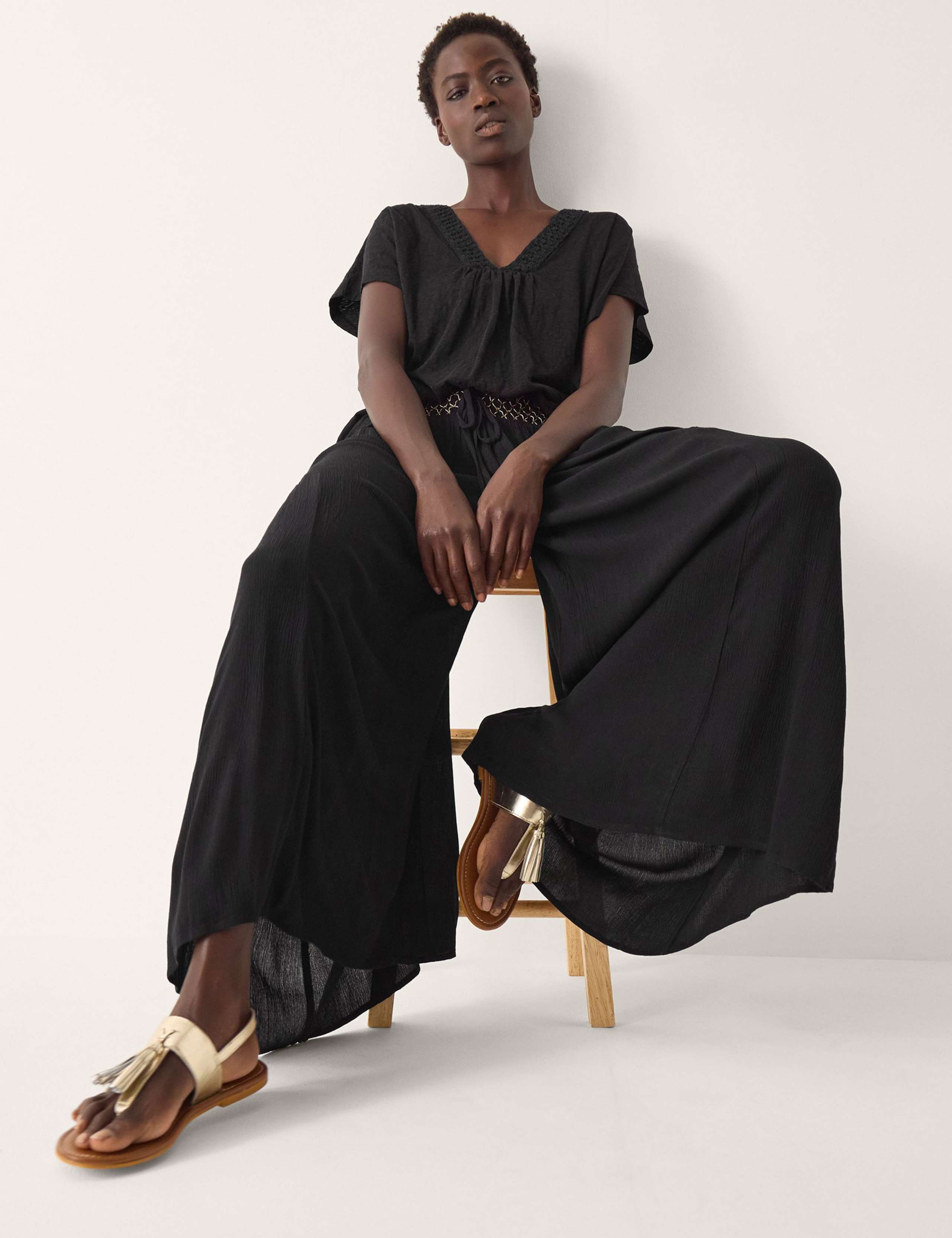 Wide Leg Trousers 4 of 5