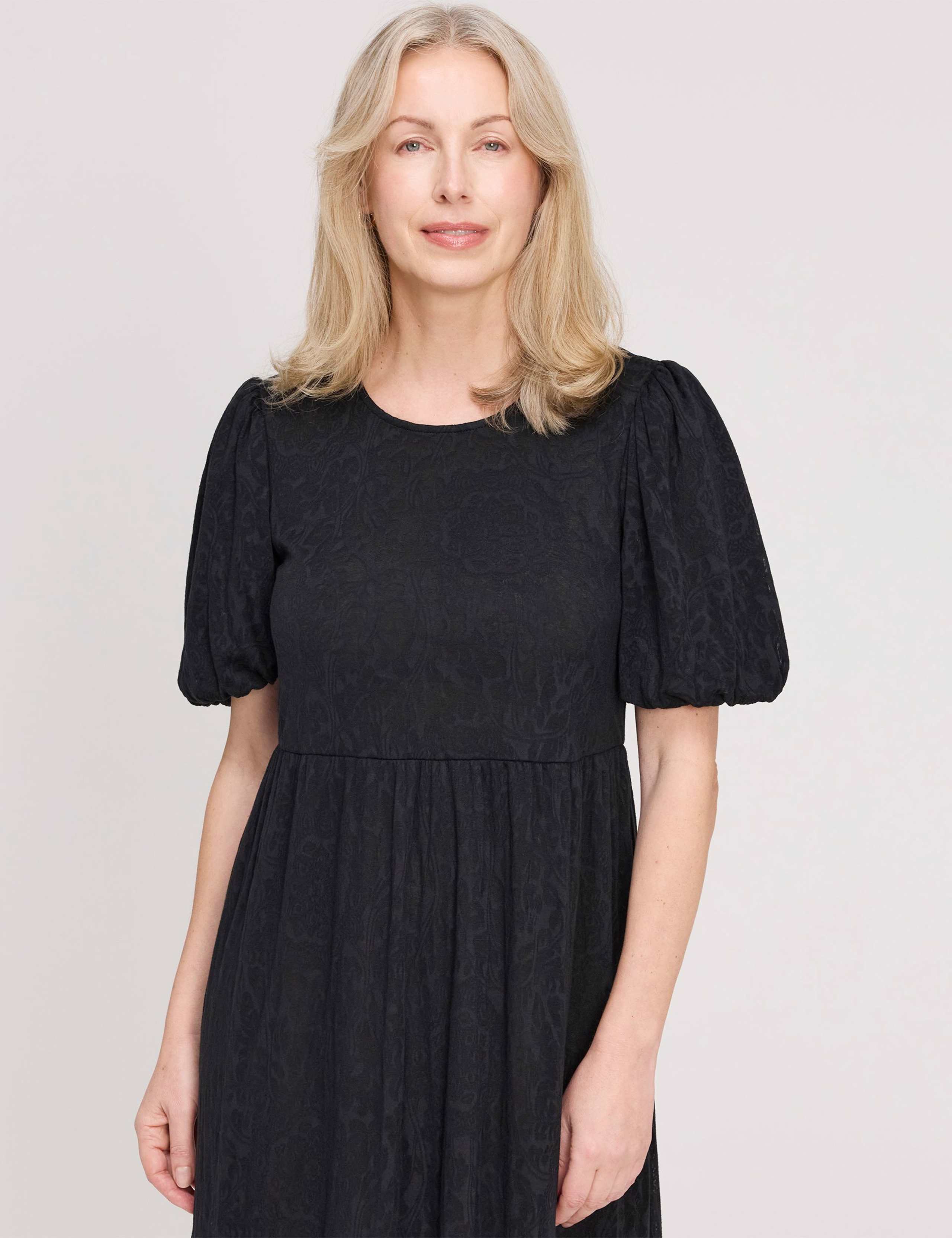 Burnout Jersey Midi Tiered Dress 4 of 5