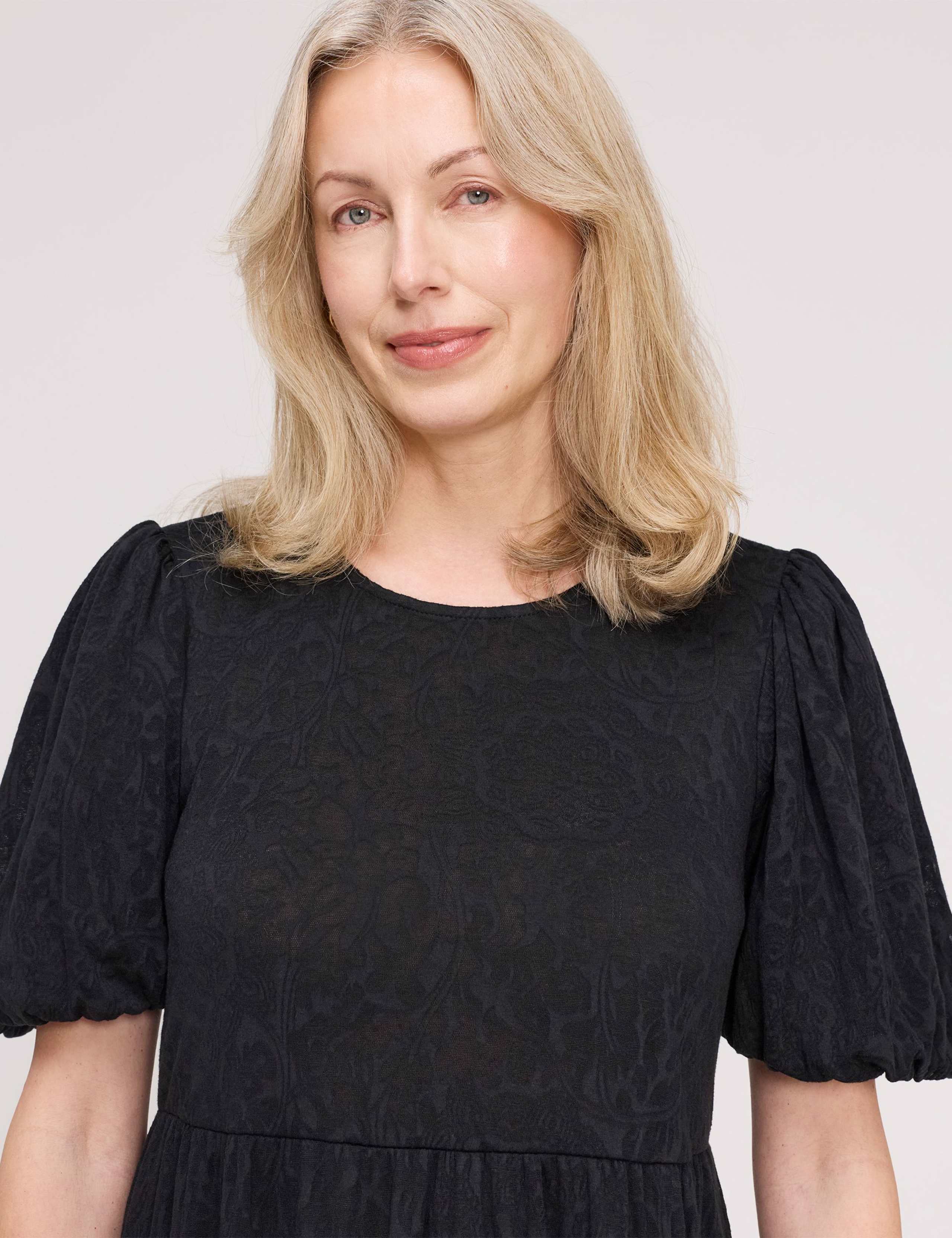 Burnout Jersey Midi Tiered Dress 5 of 5