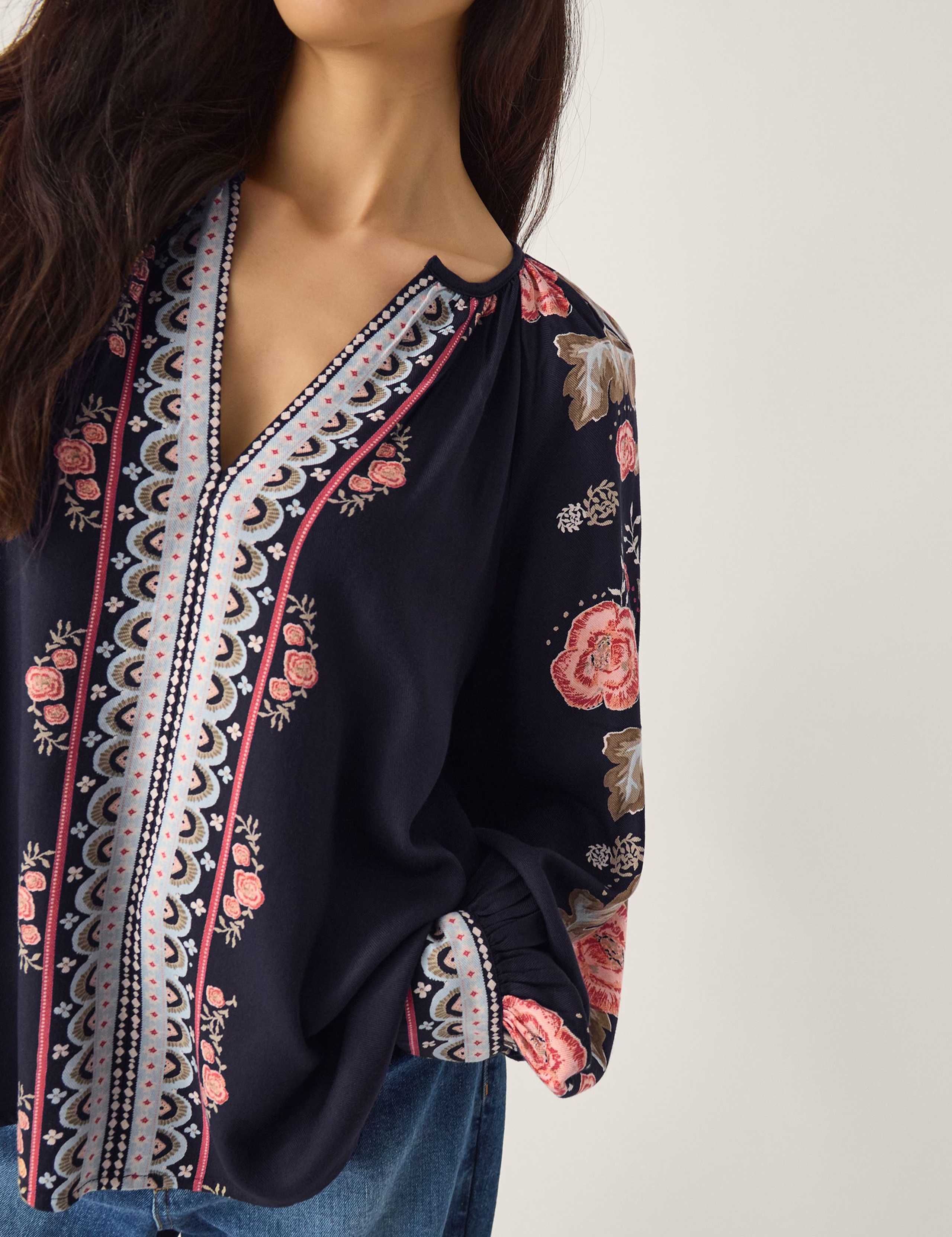 Floral Print V-Neck Blouse 4 of 4