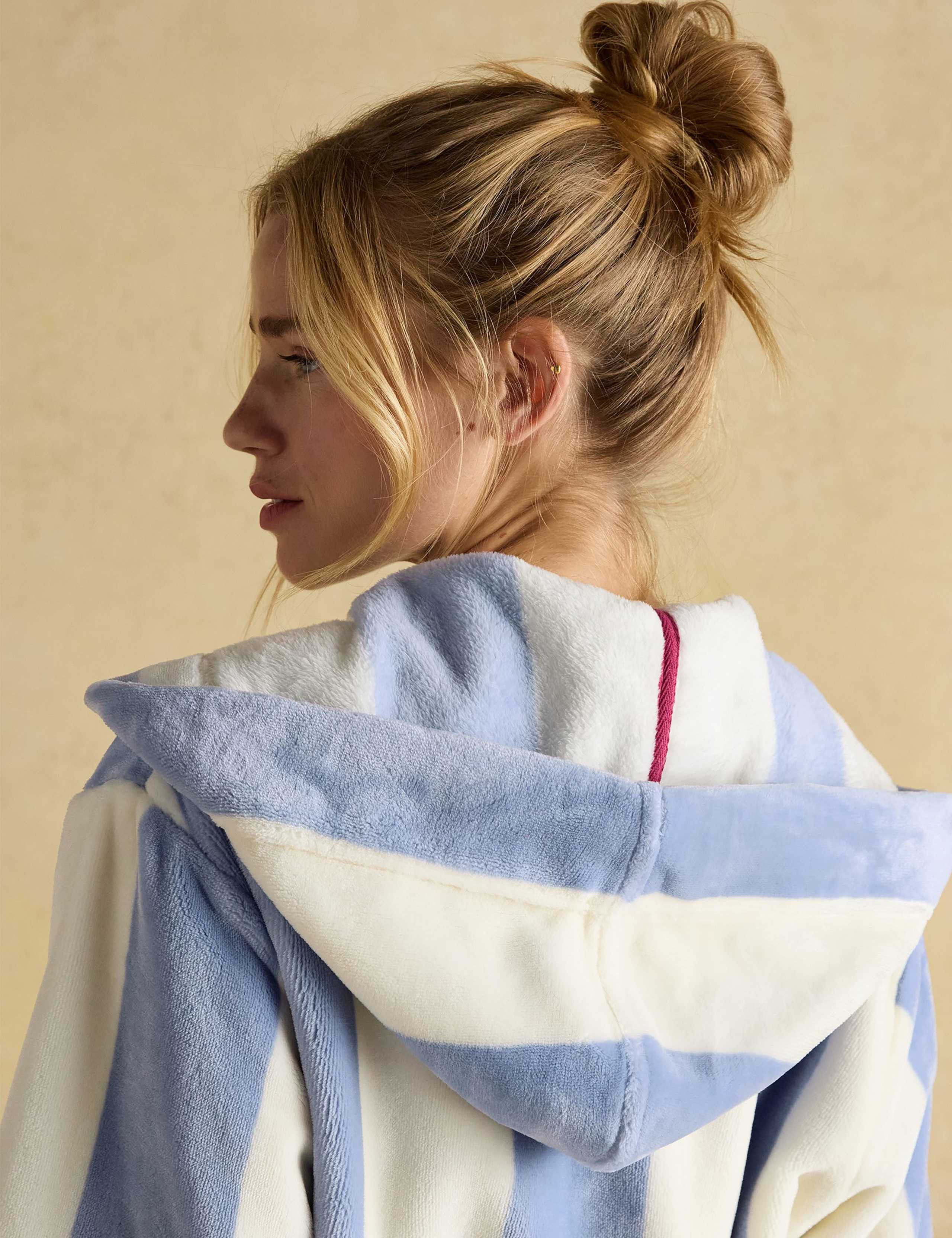 Hooded Striped Dressing Gown 4 of 8