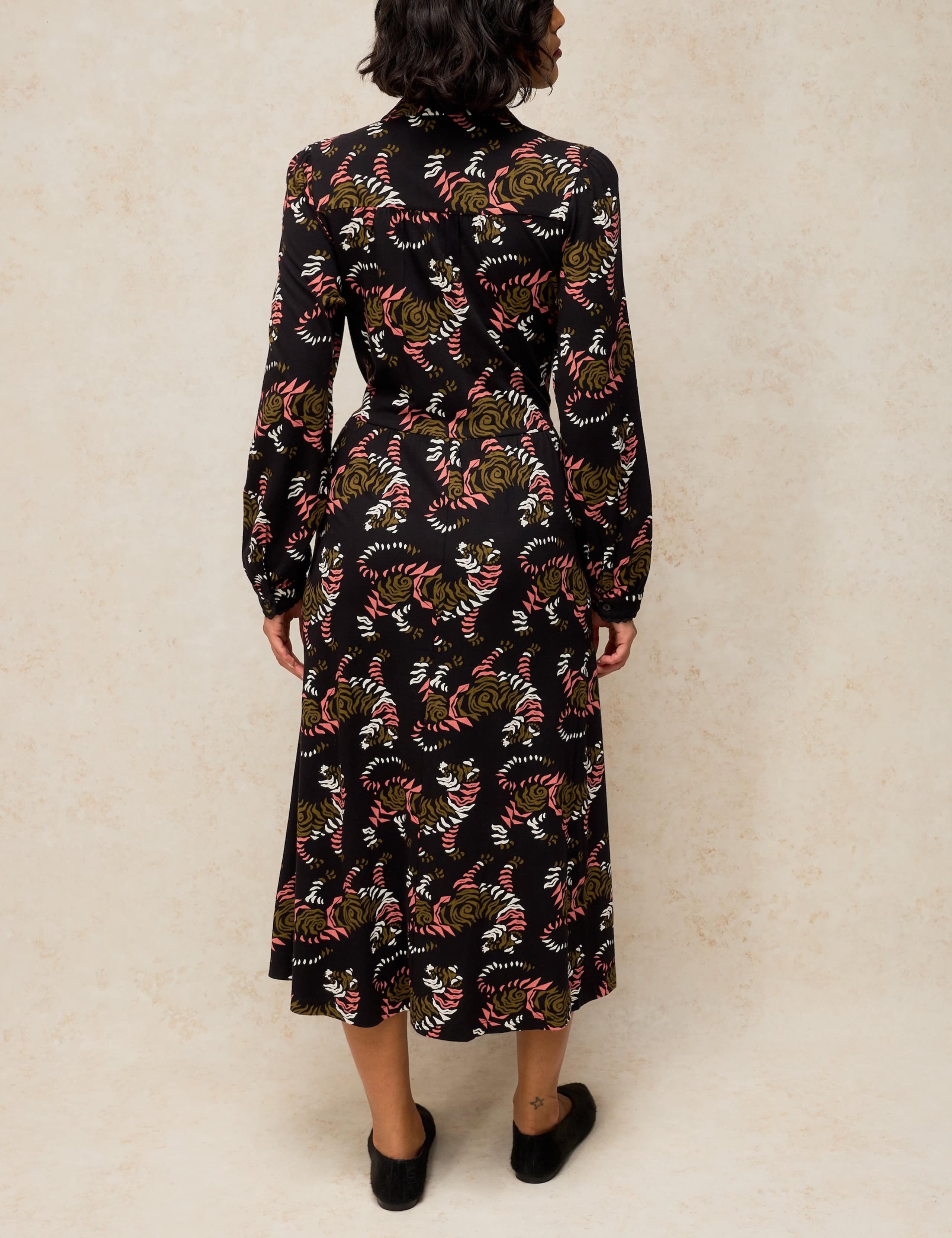 Reegan Jersey Midi Tea Dress 3 of 6