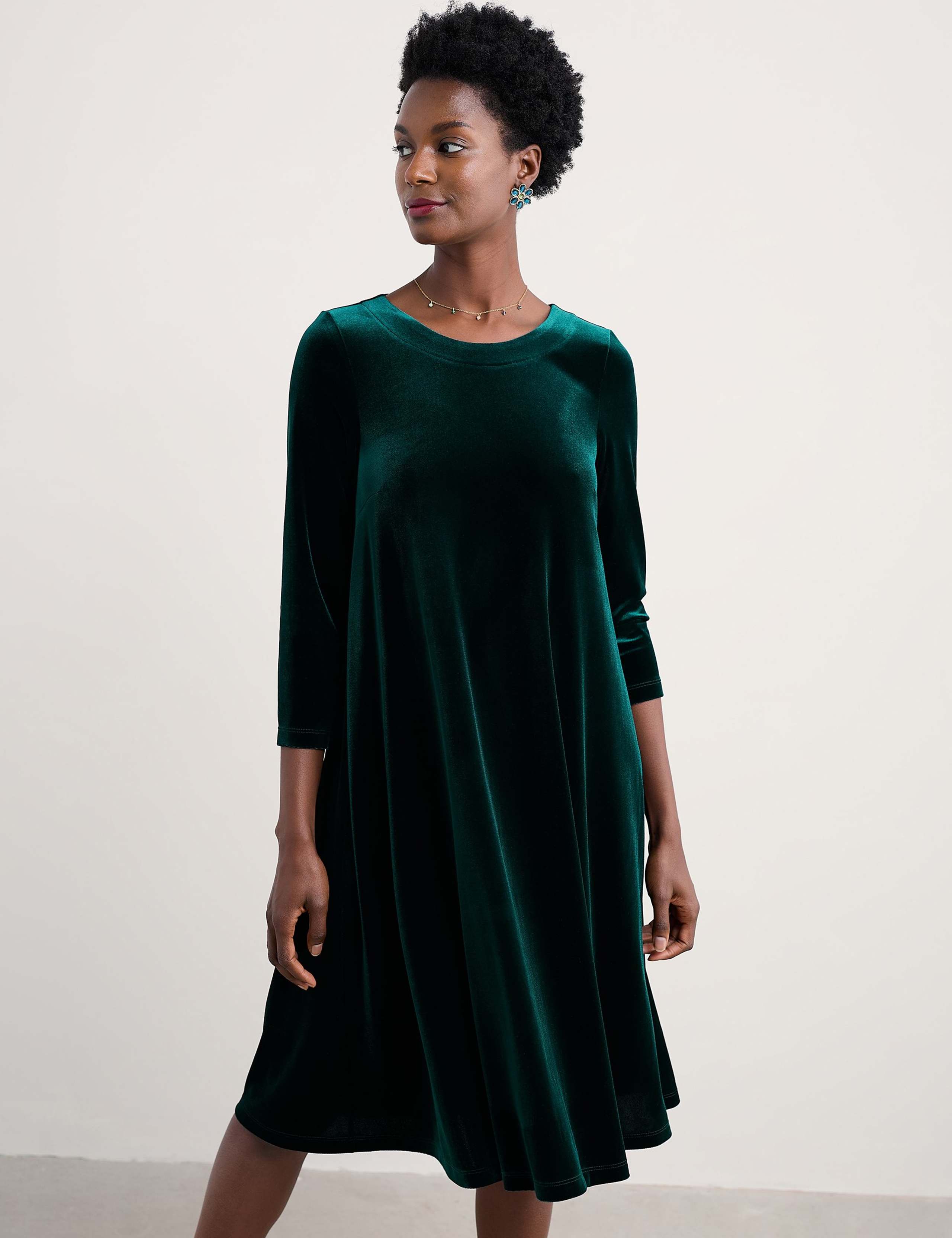 Velvet Knee Length Shift Dress 3 of 5