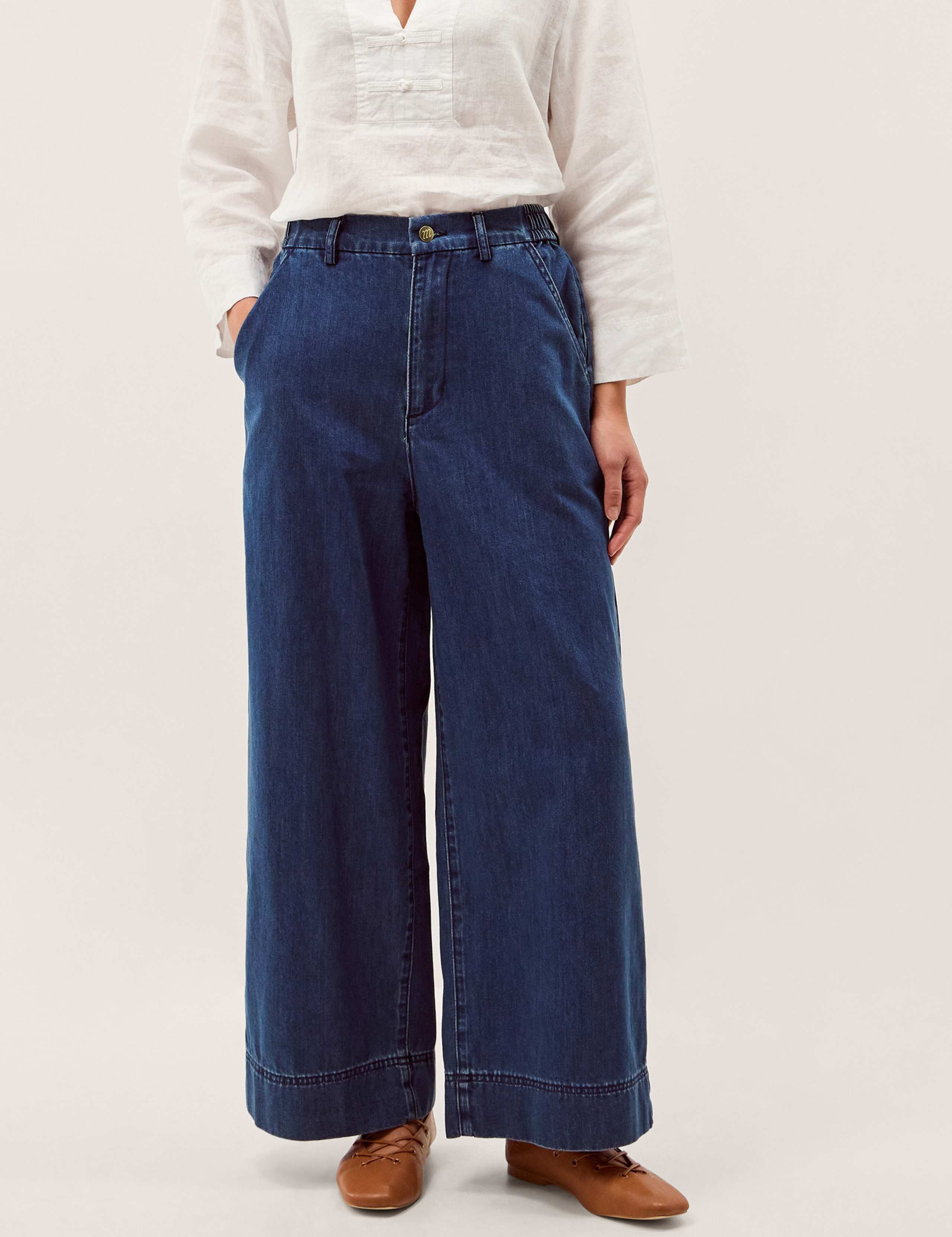 Elasticated Mid Rise Wide Leg Jeans 1 of 1