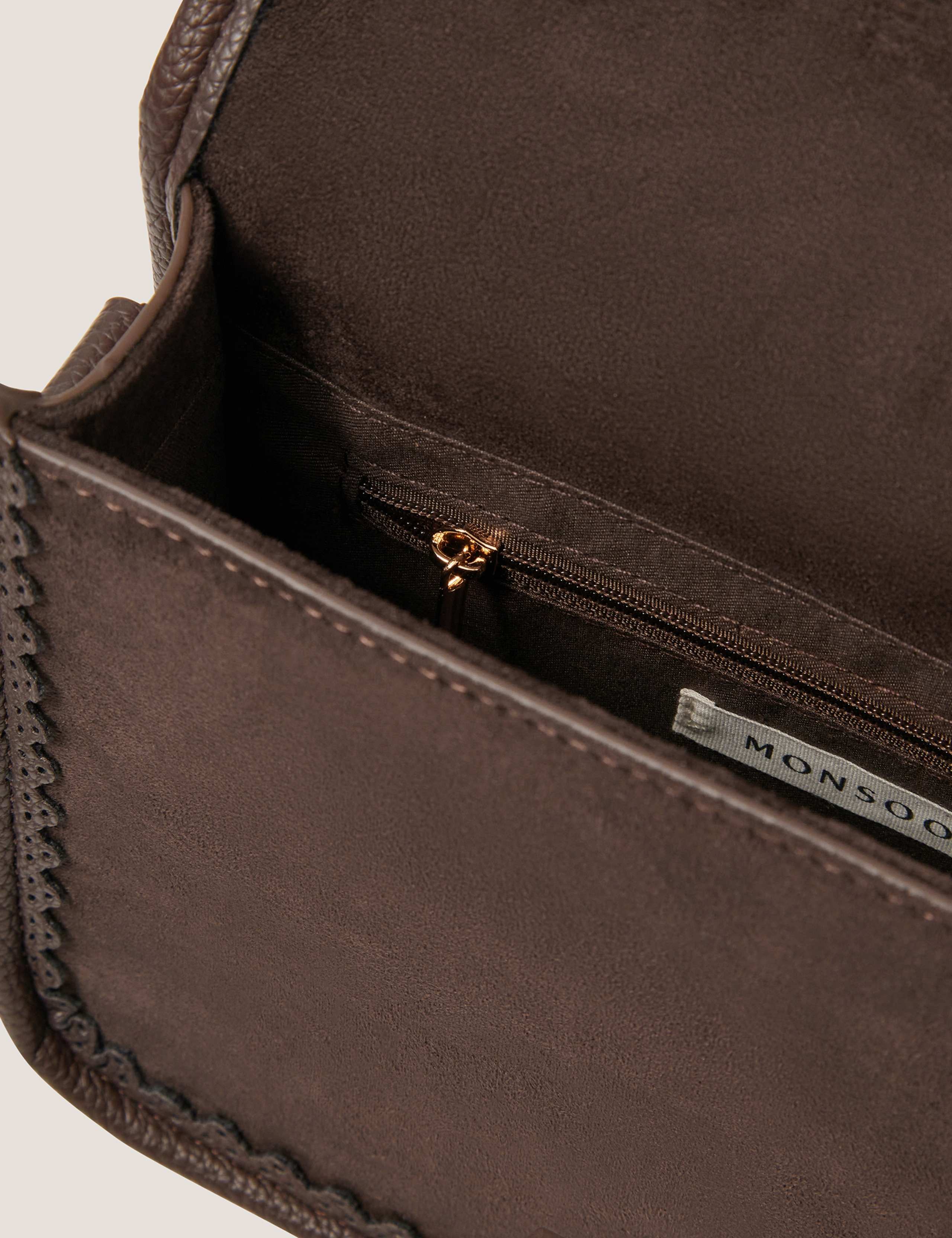 Cross Body Bag 4 of 4
