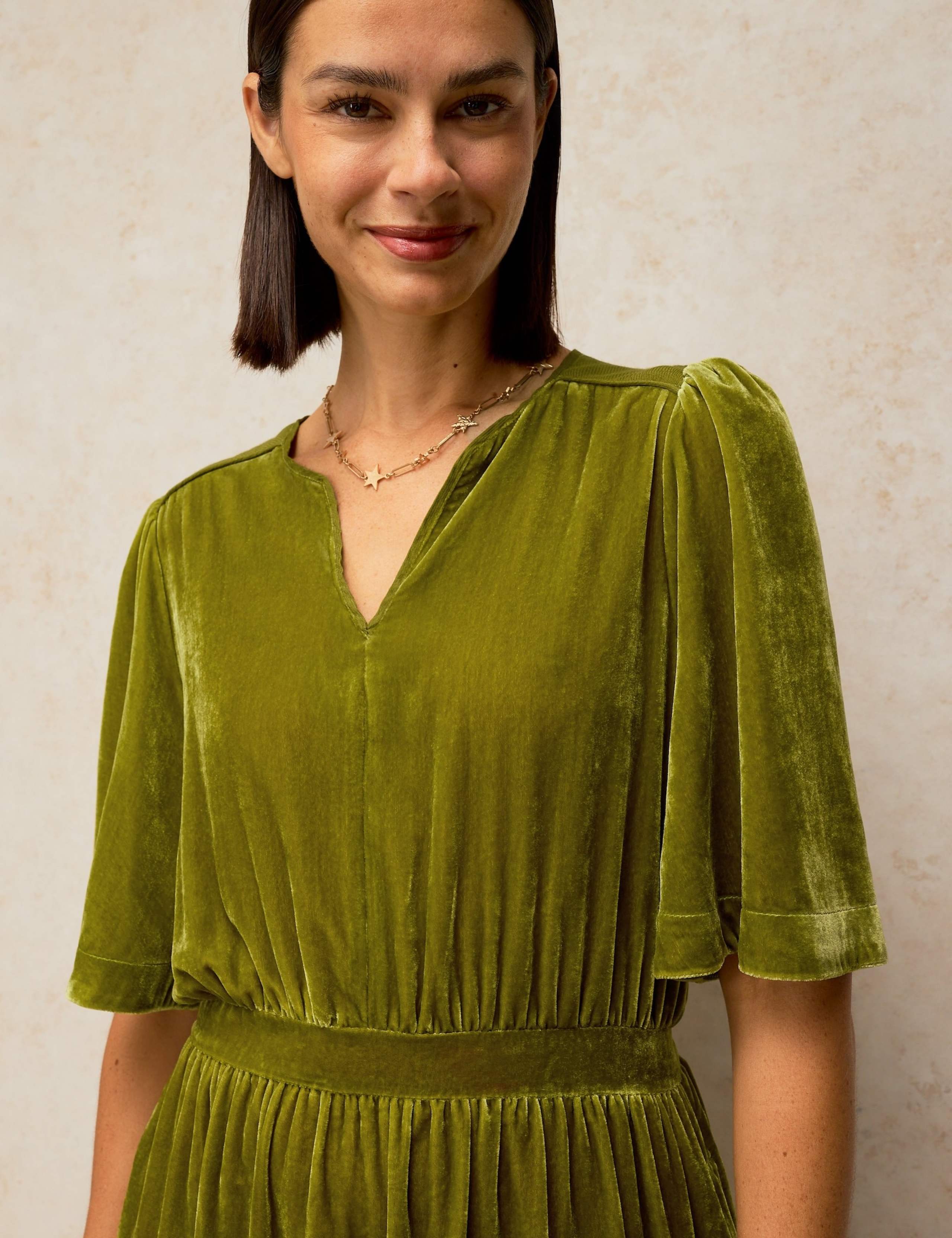 Nova Velvet Notch Neck Midi Dress 6 of 7