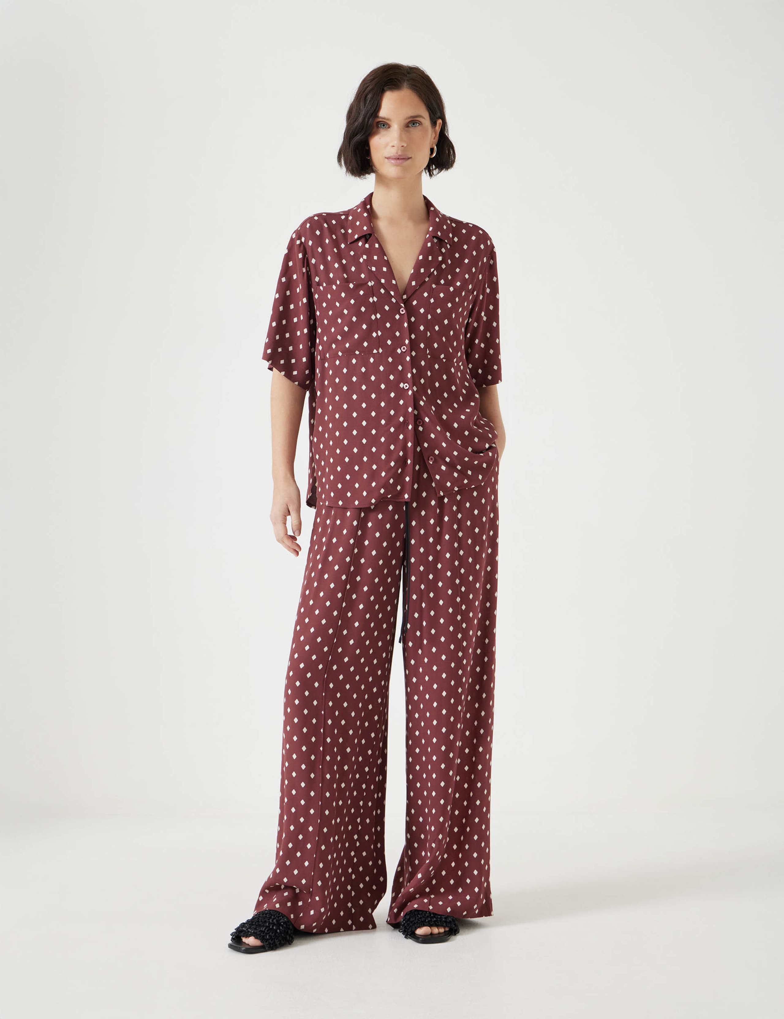Geometric Print Drawstring Wide Leg Trousers 3 of 4