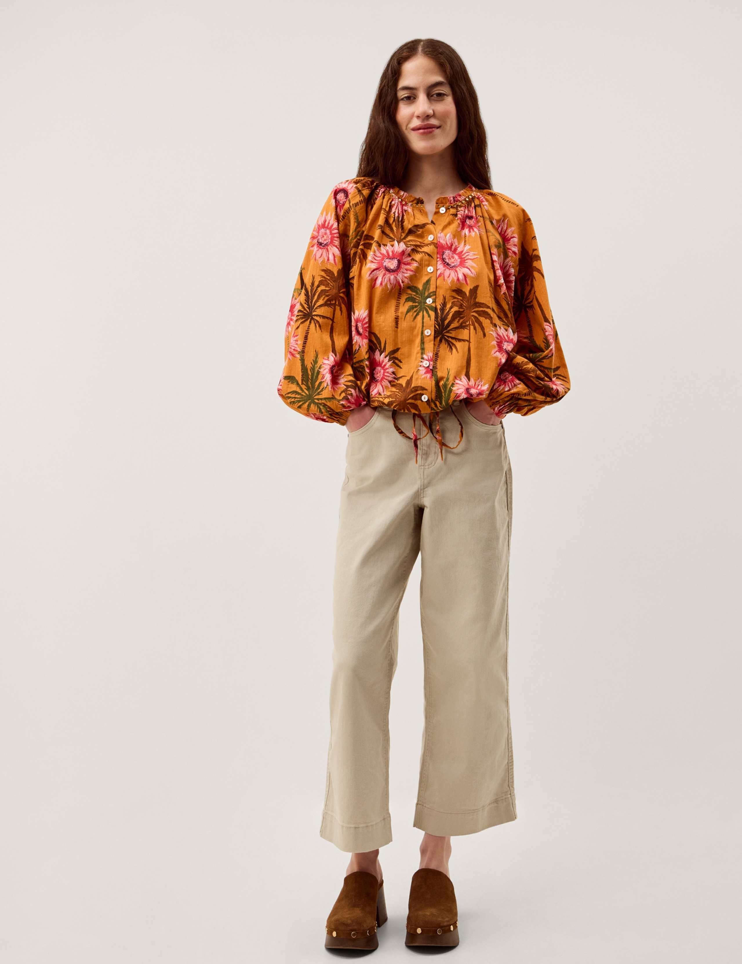 High Waisted Regular Wide Leg Cropped Jeans 3 of 5
