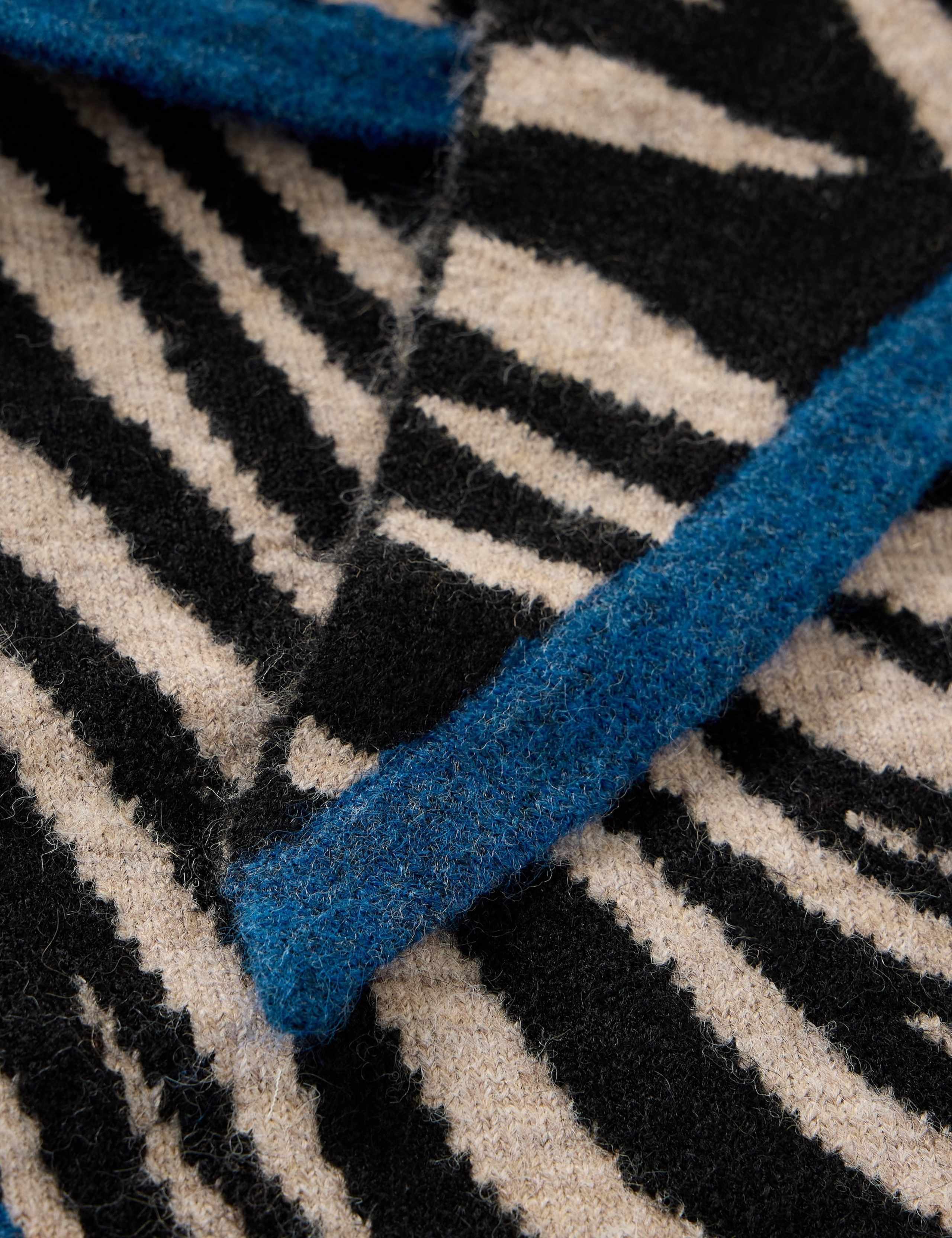 Jacquard Animal Print Triangle Scarf 4 of 4