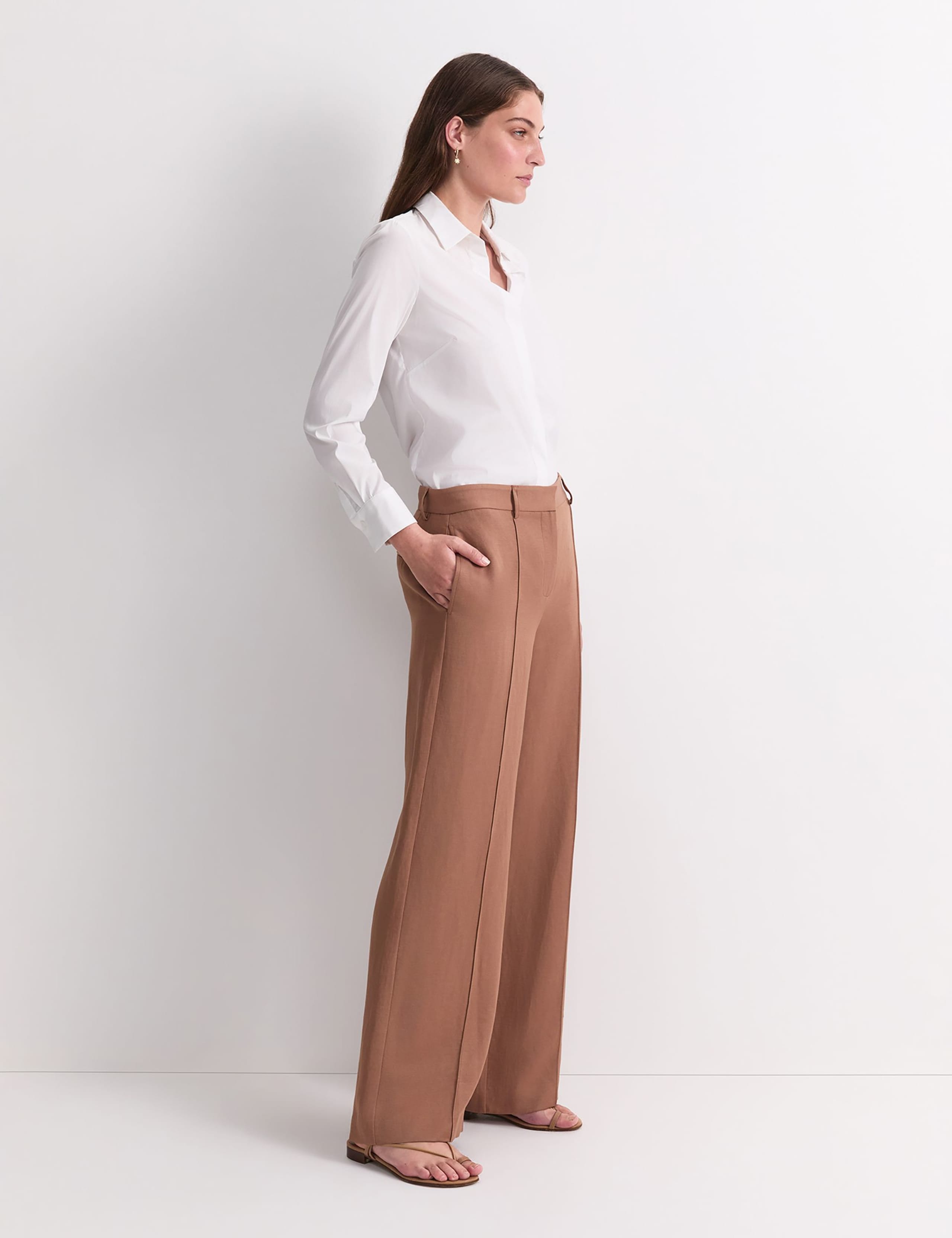 Straight Leg Trousers with Linen 4 of 5