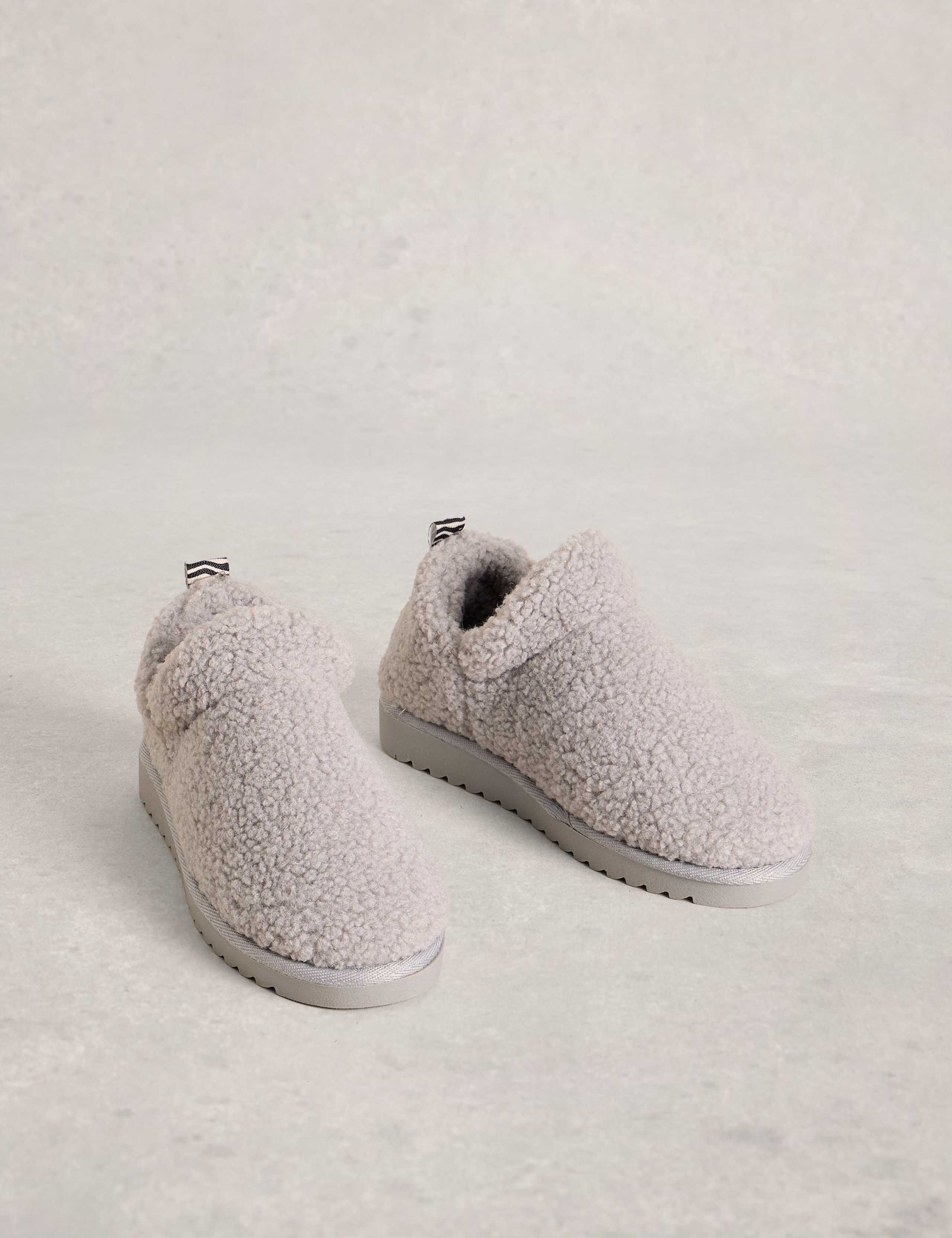 Borg Slipper Boots 3 of 4