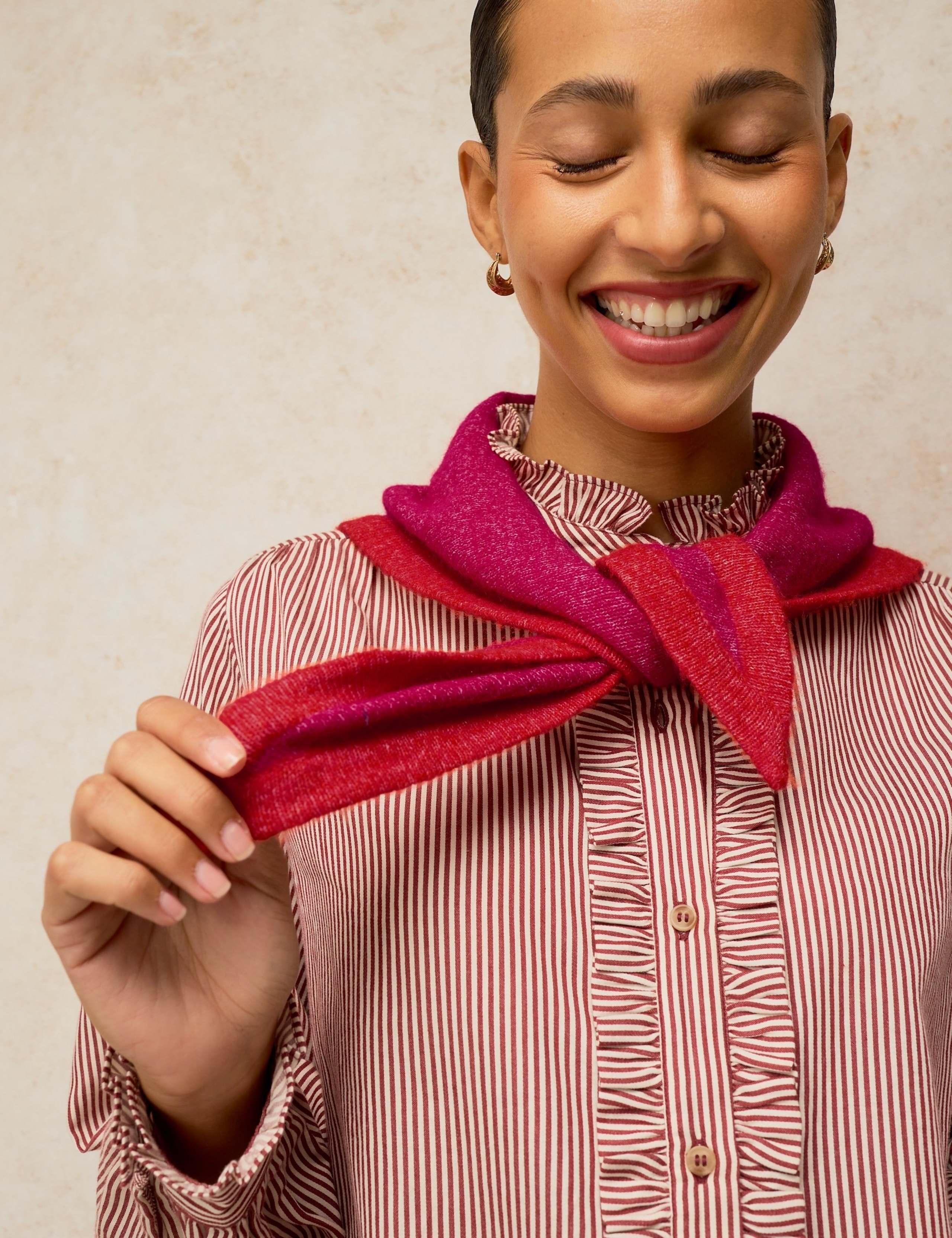 Triangle Scarf 2 of 4
