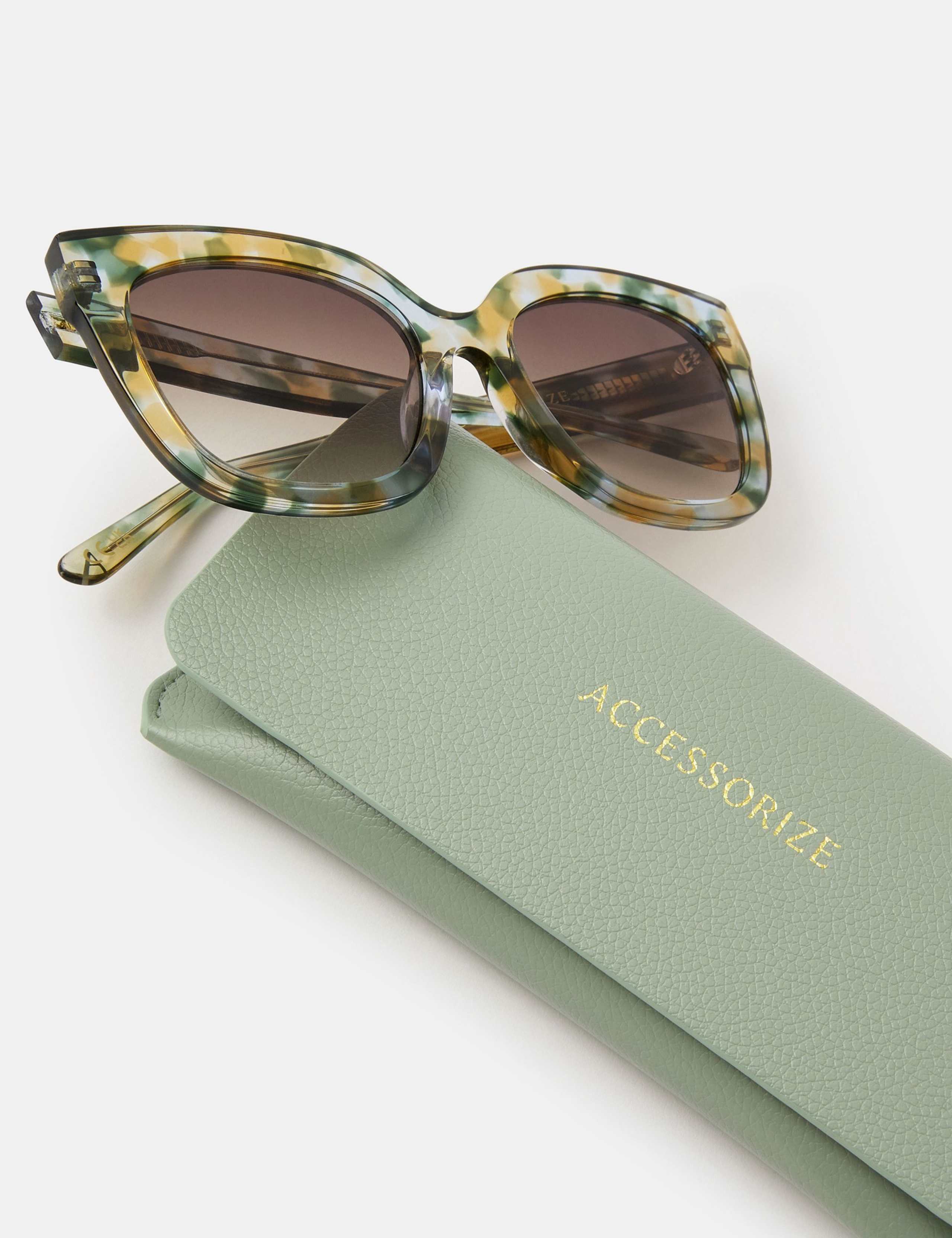 Premium Oversized Square Sunglasses 4 of 4