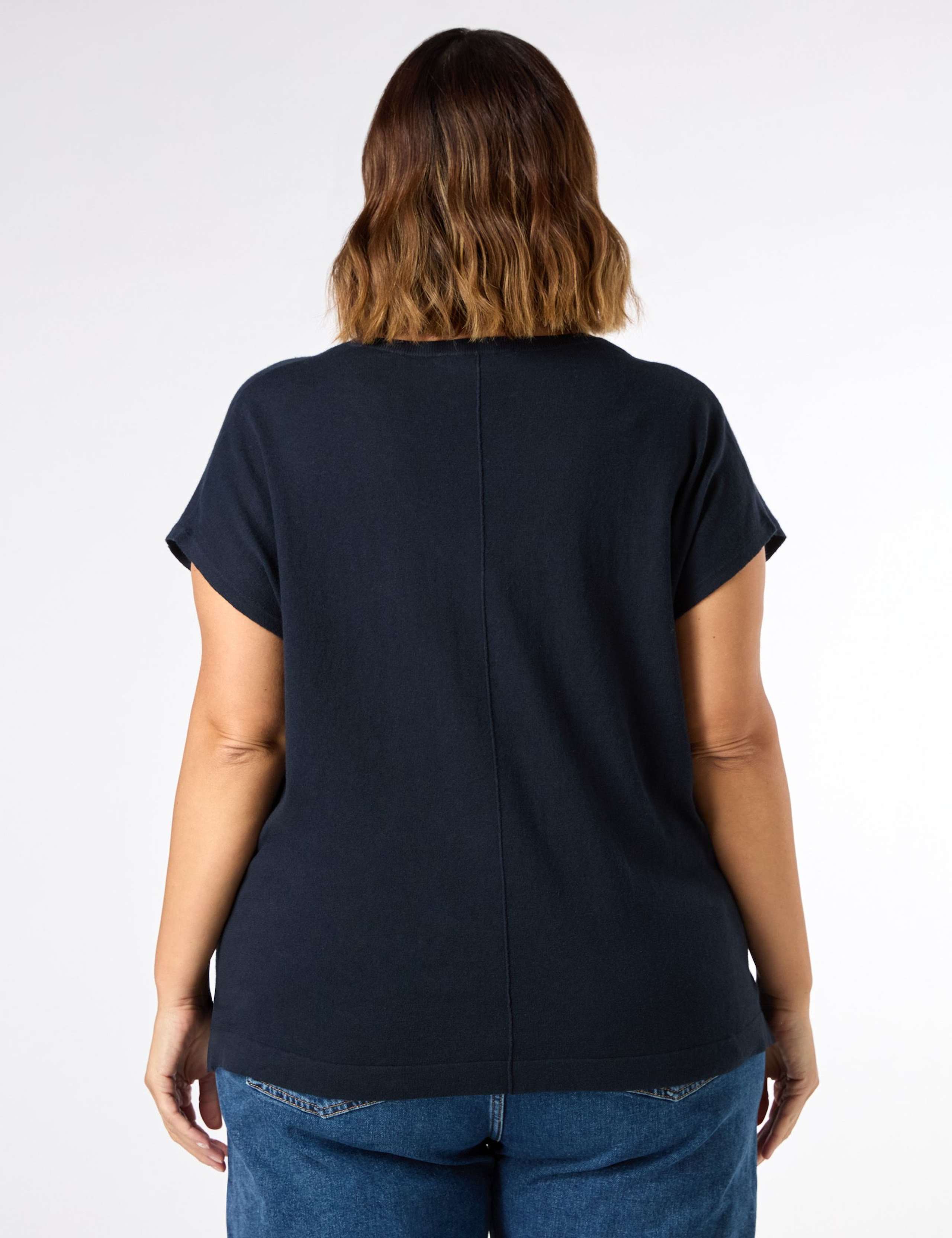 Linen Rich V-Neck Knitted Top 2 of 3