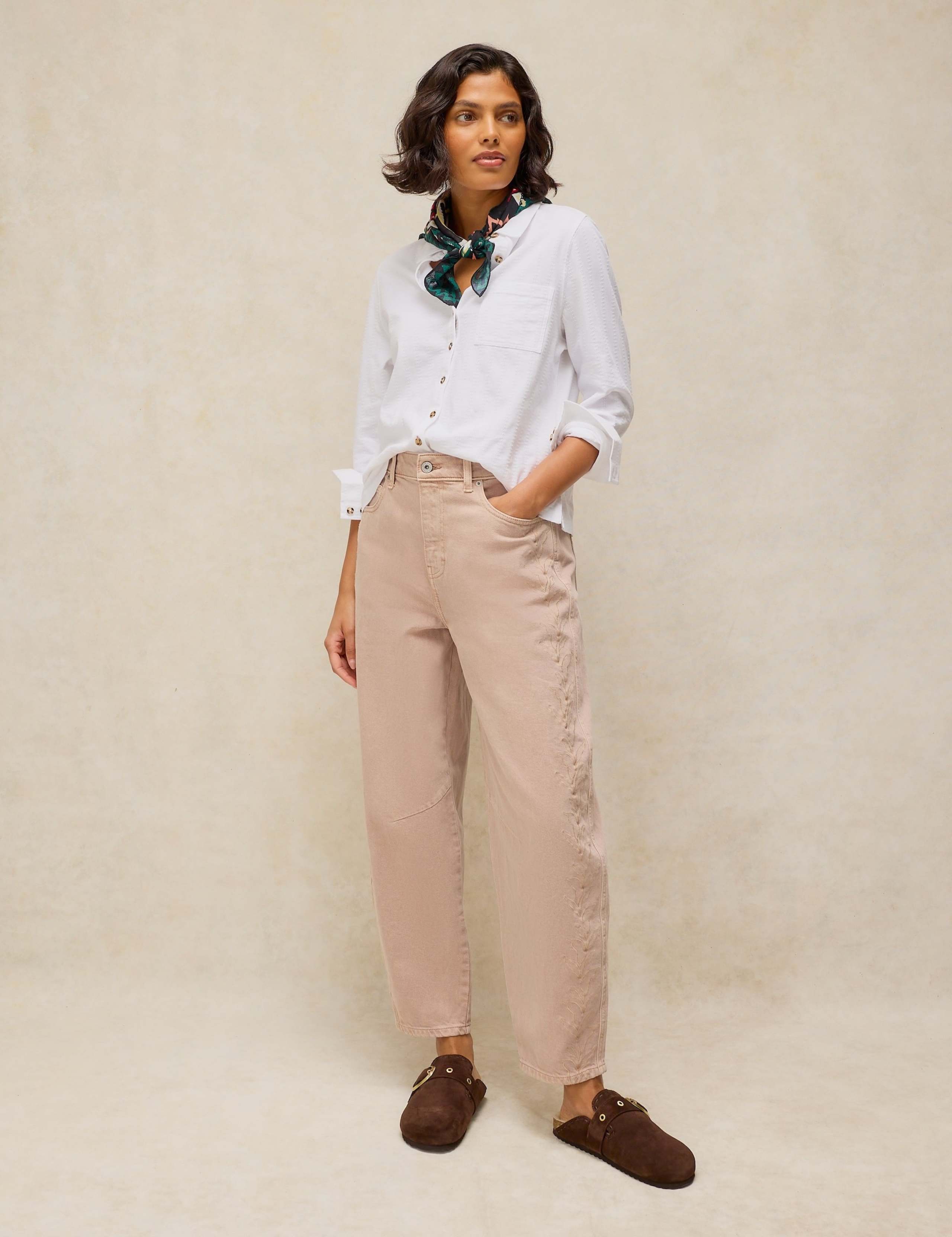 Mid Rise Embroidered Barrel Jeans 4 of 6
