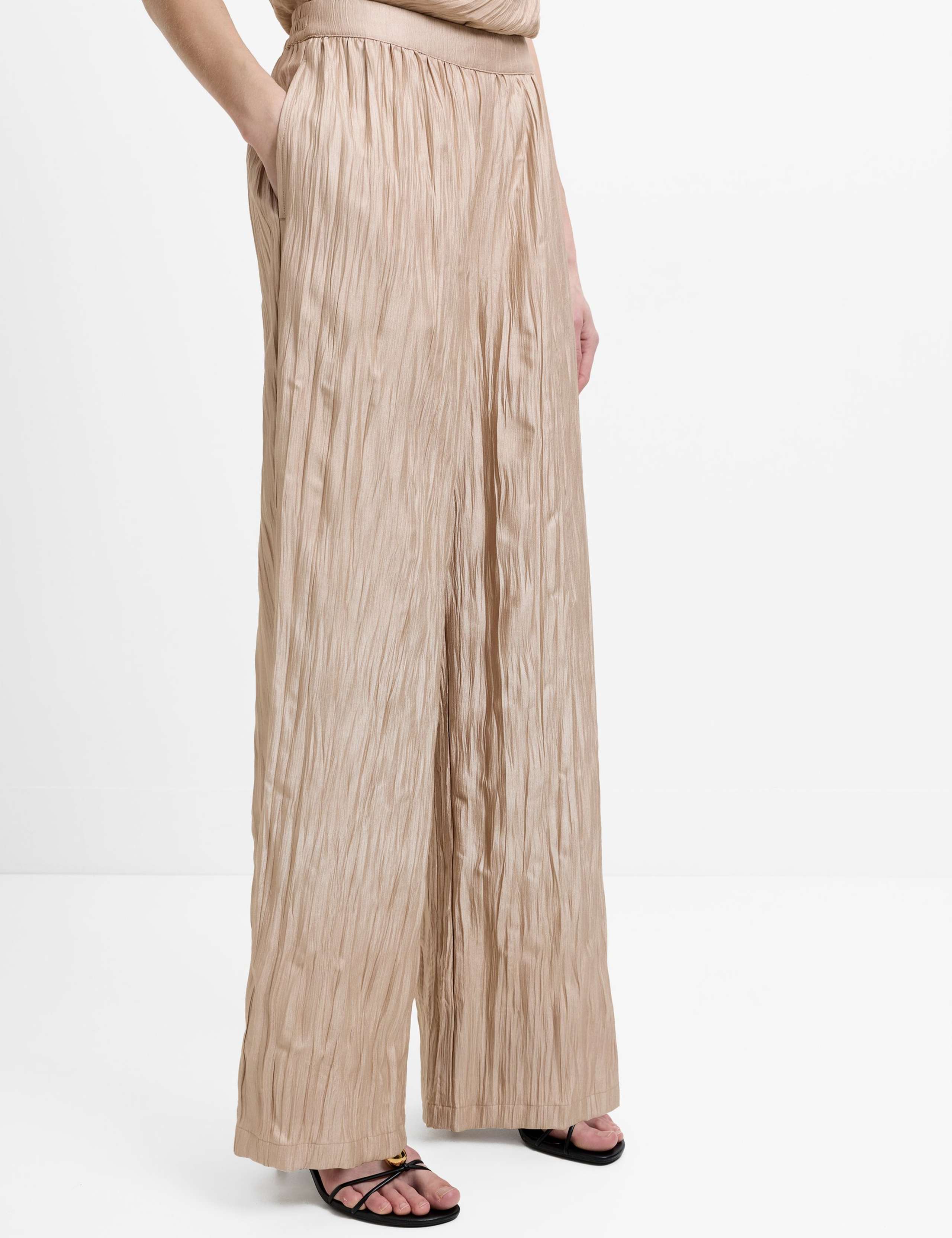 Crinkle Pull On Wide Leg Trousers 3 of 5