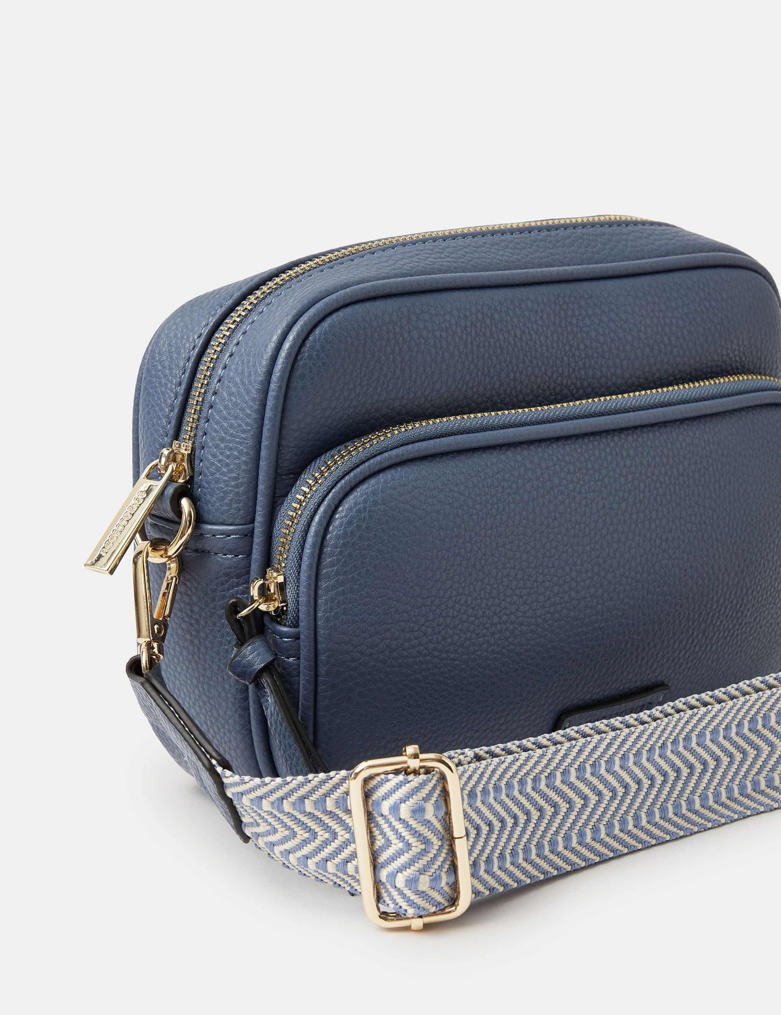 Cross Body Camera Bag 3 of 4