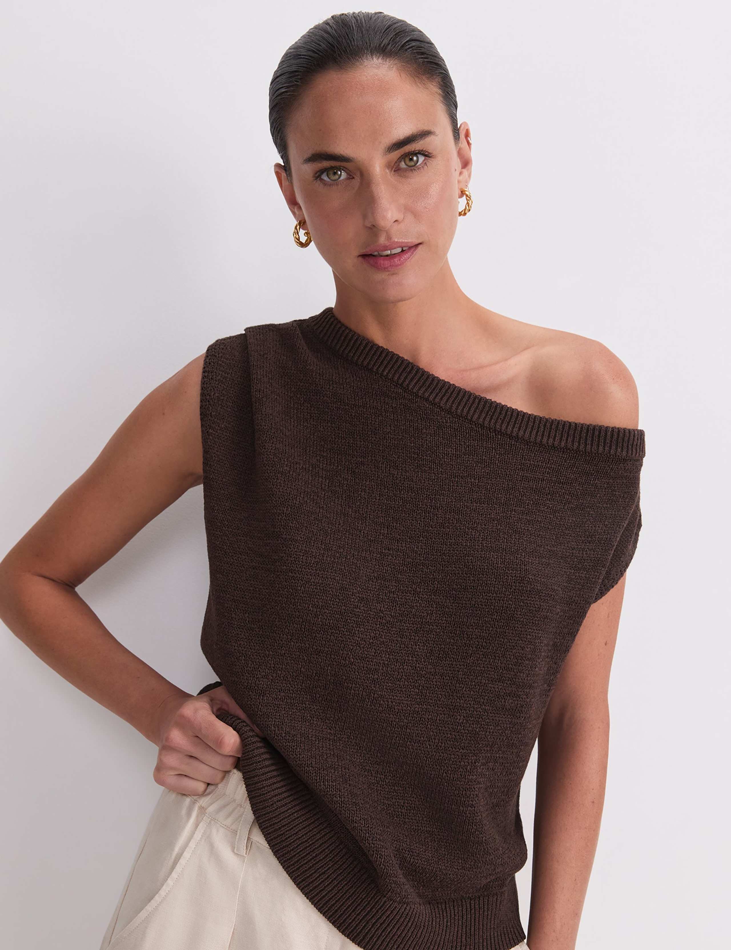 Cotton Blend Textured Knitted Top 2 of 7