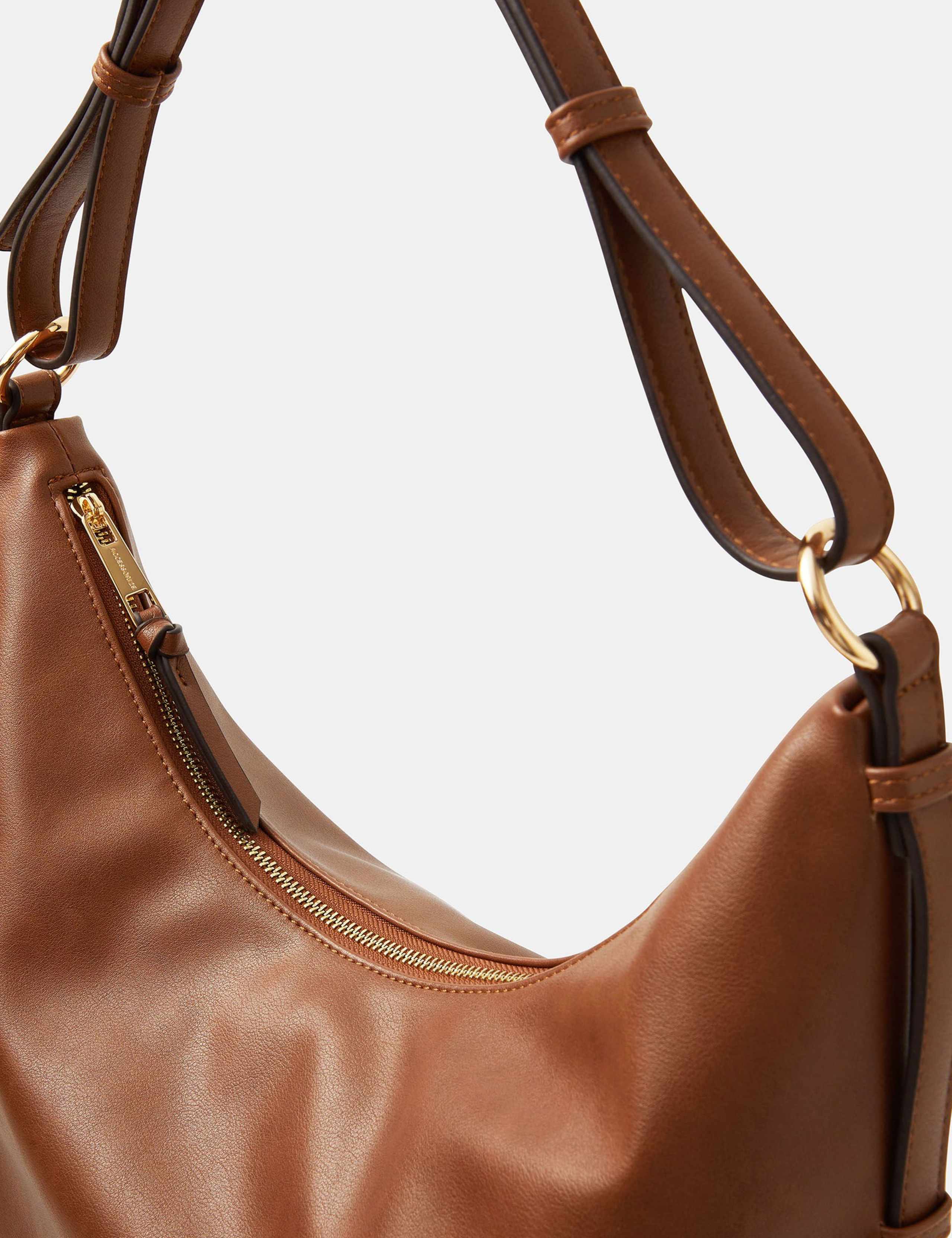 Slouch Shoulder Bag 3 of 4