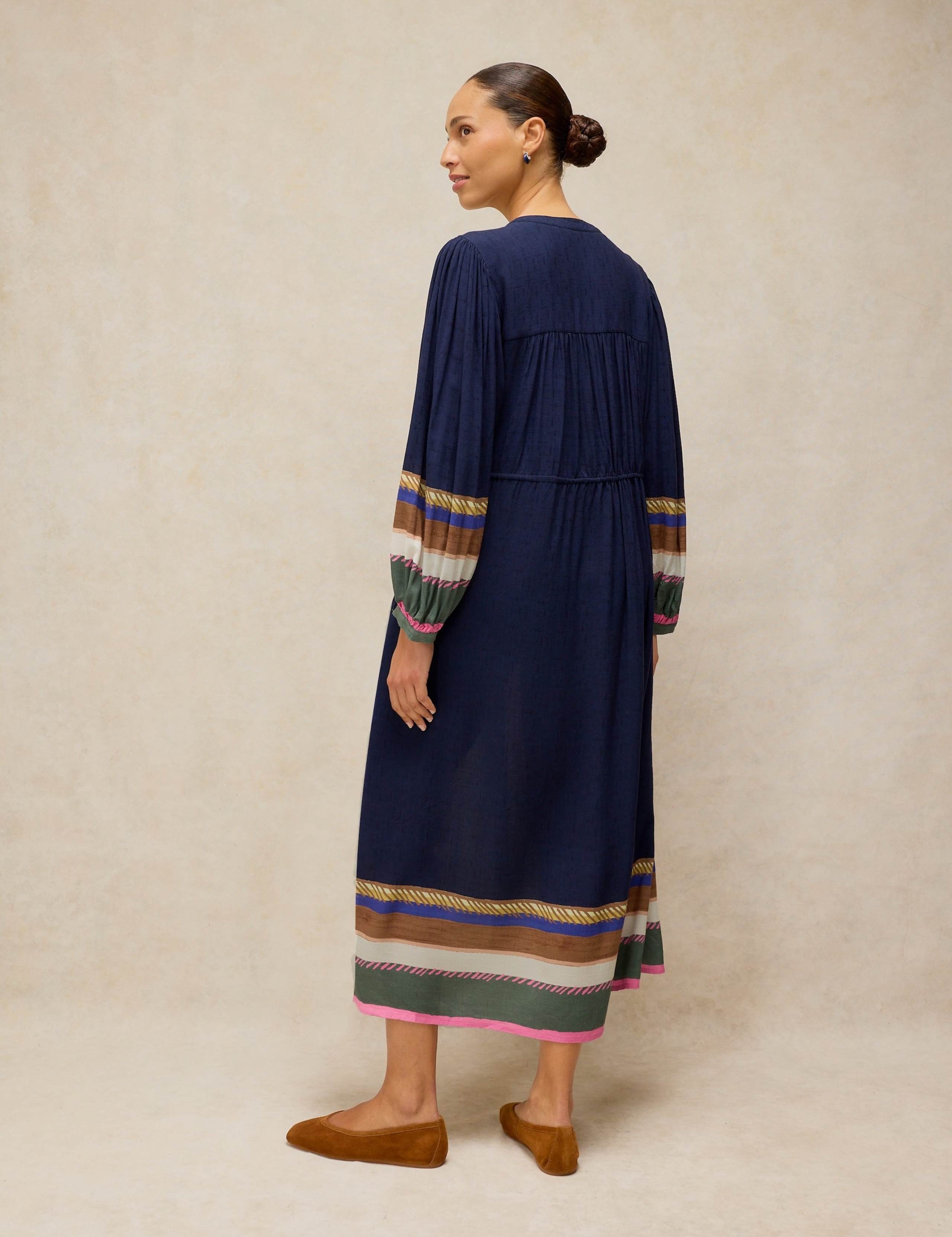 Printed Midi Kaftan Dress 3 of 6