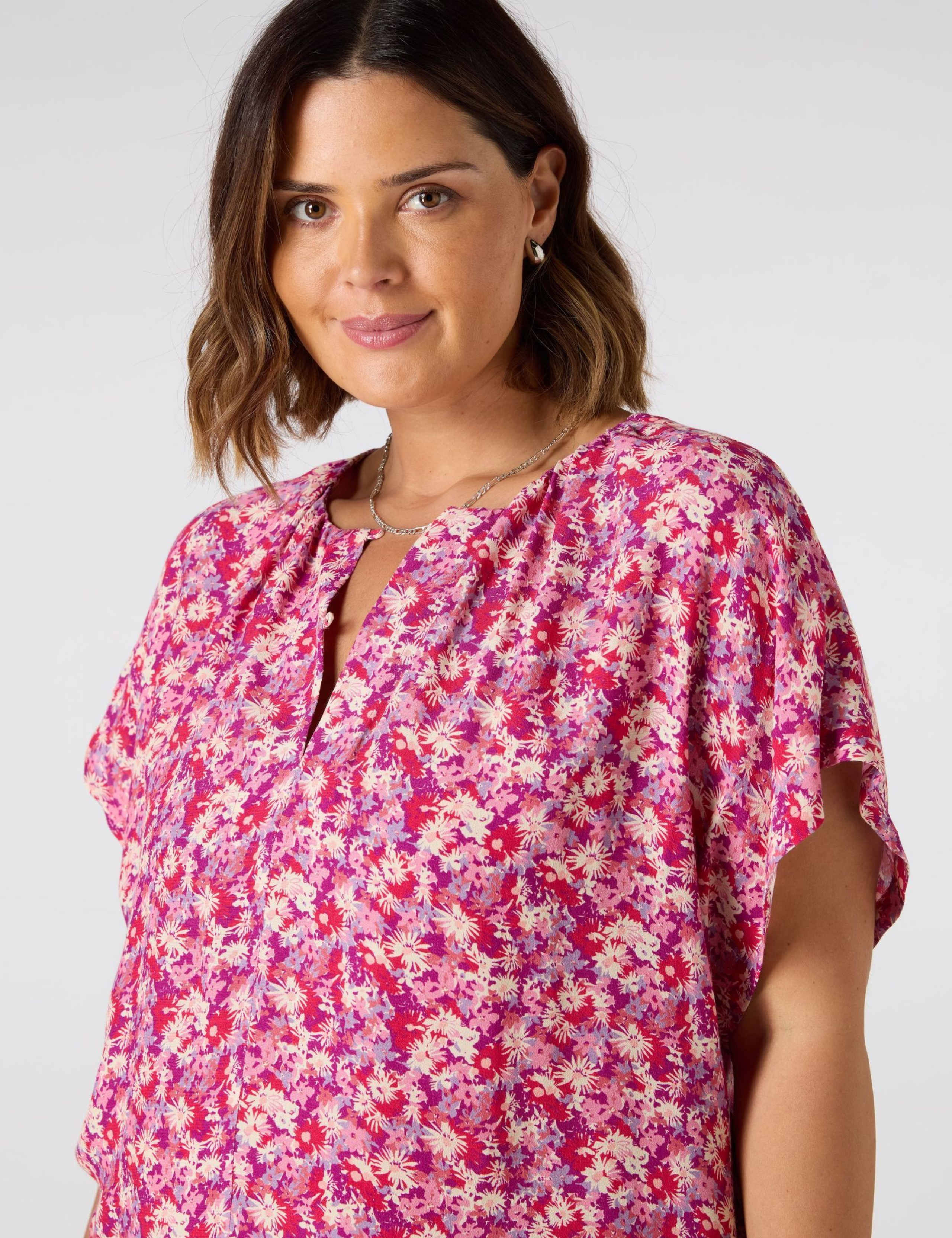Floral Round Neck Button Detail Blouse 2 of 3