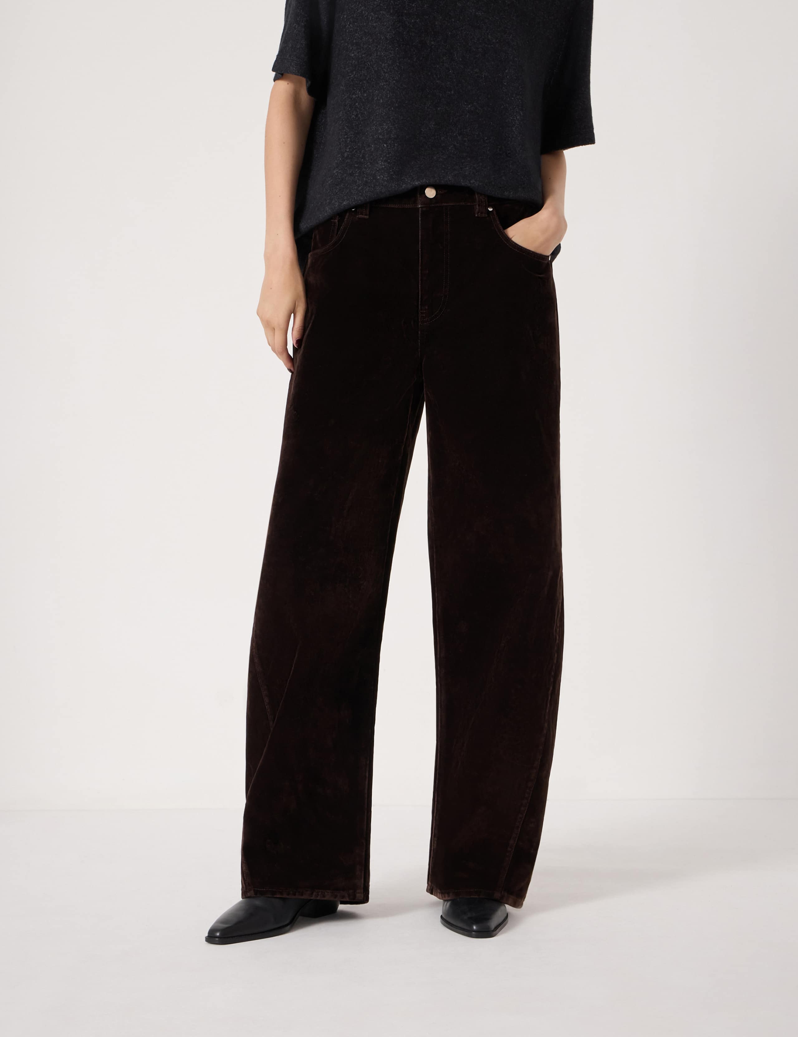 Velvet Mid Rise Barrel Leg Cropped Jeans 3 of 6