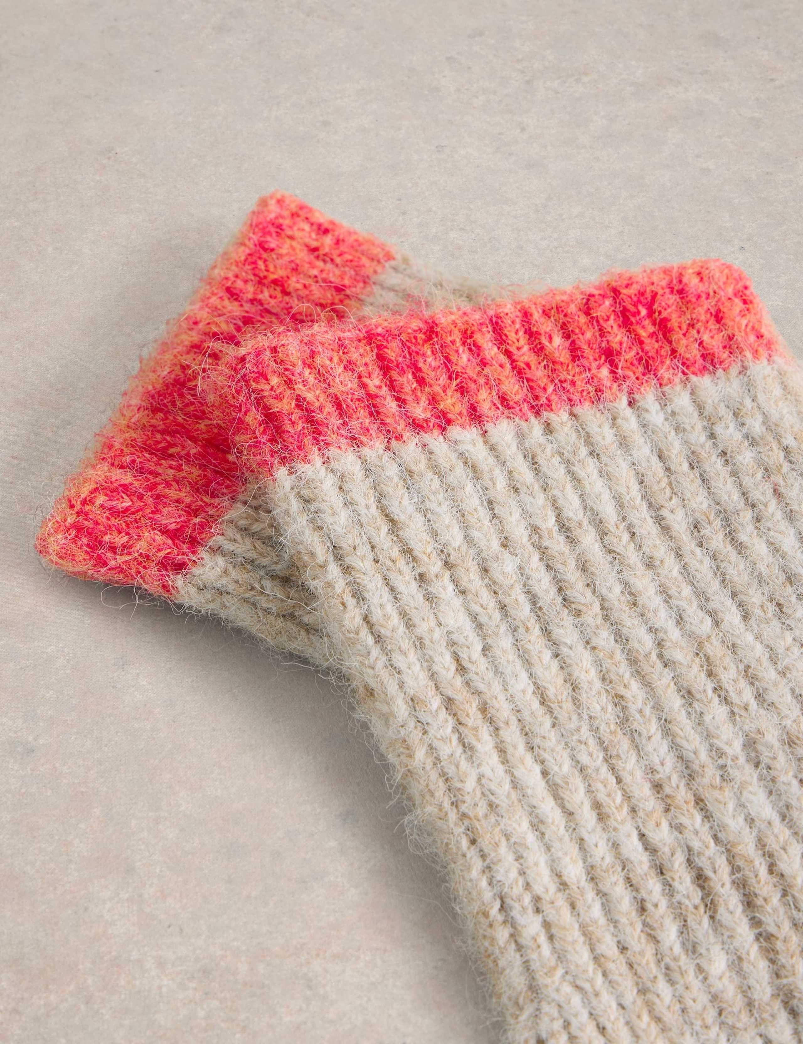 Knitted Ribbed Tipped Long Cuff Gloves 3 of 3