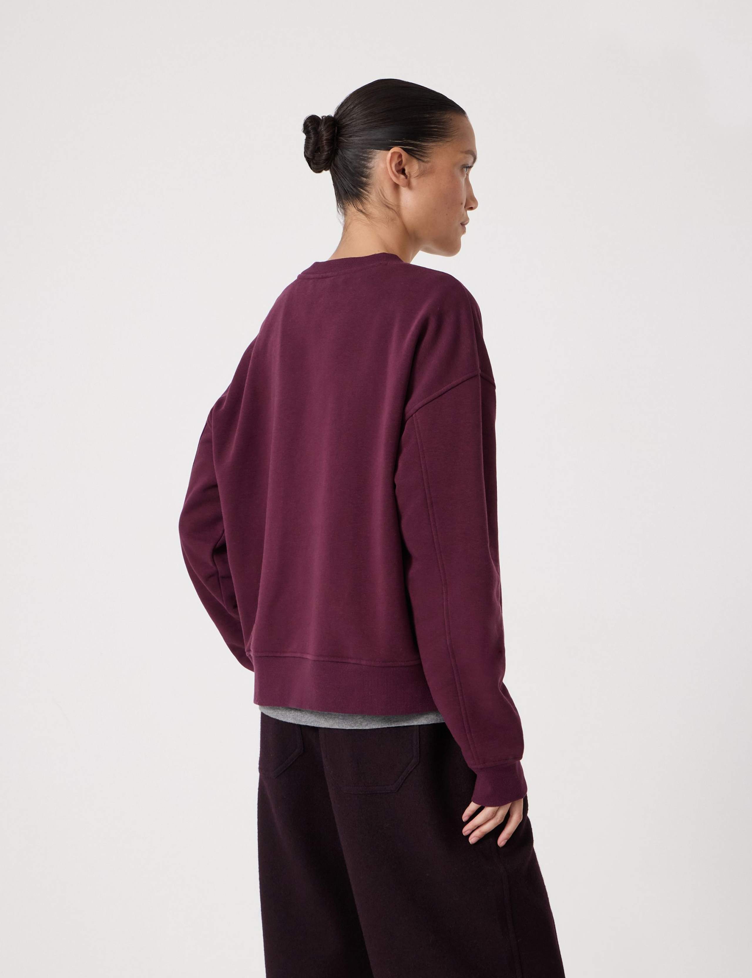 Cotton Rich Après Ski Club Slogan Sweatshirt 4 of 5